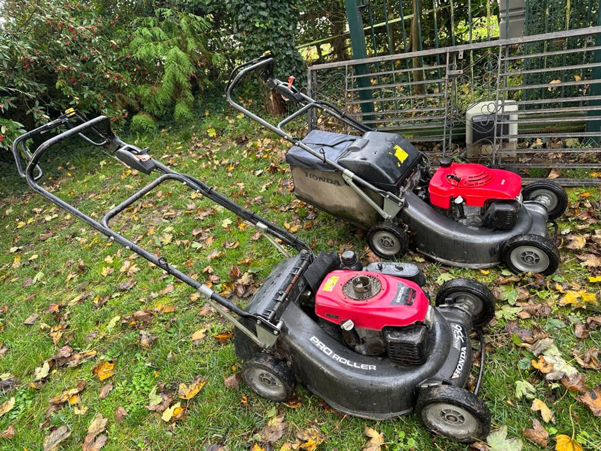 2 x Honda HRH536 Mowers *NO VAT* - Image 3 of 9