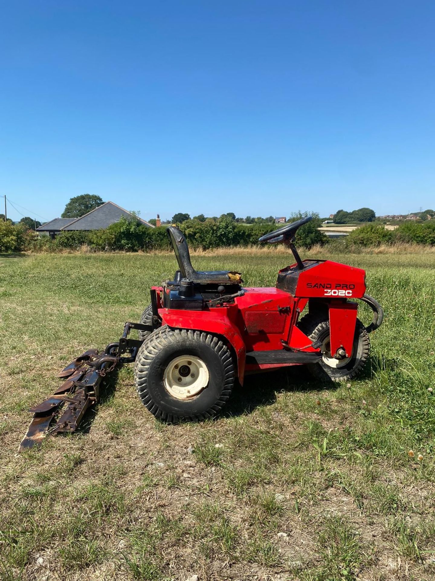 TORO SAND PRO BUNKER RAKE *PLUS VAT* - Image 7 of 8