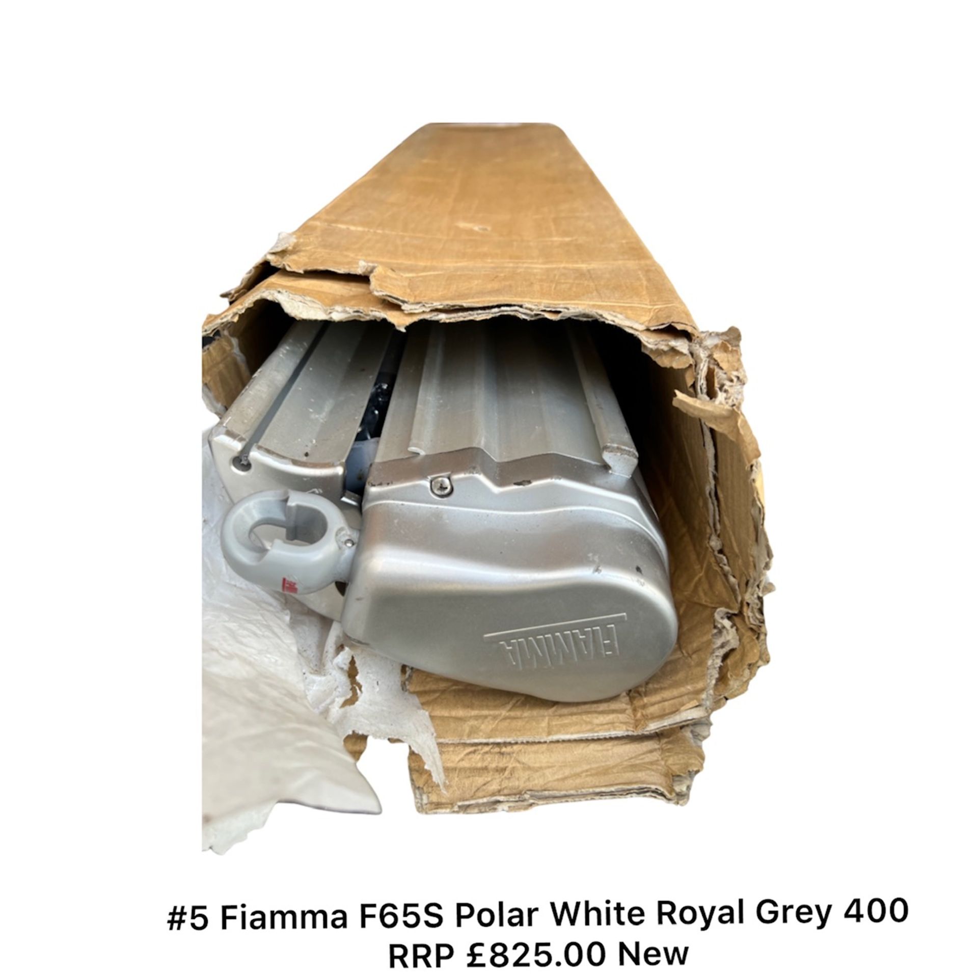 Fiamma F65S Polar White Royal Grey 400 *NO VAT* - Image 2 of 3