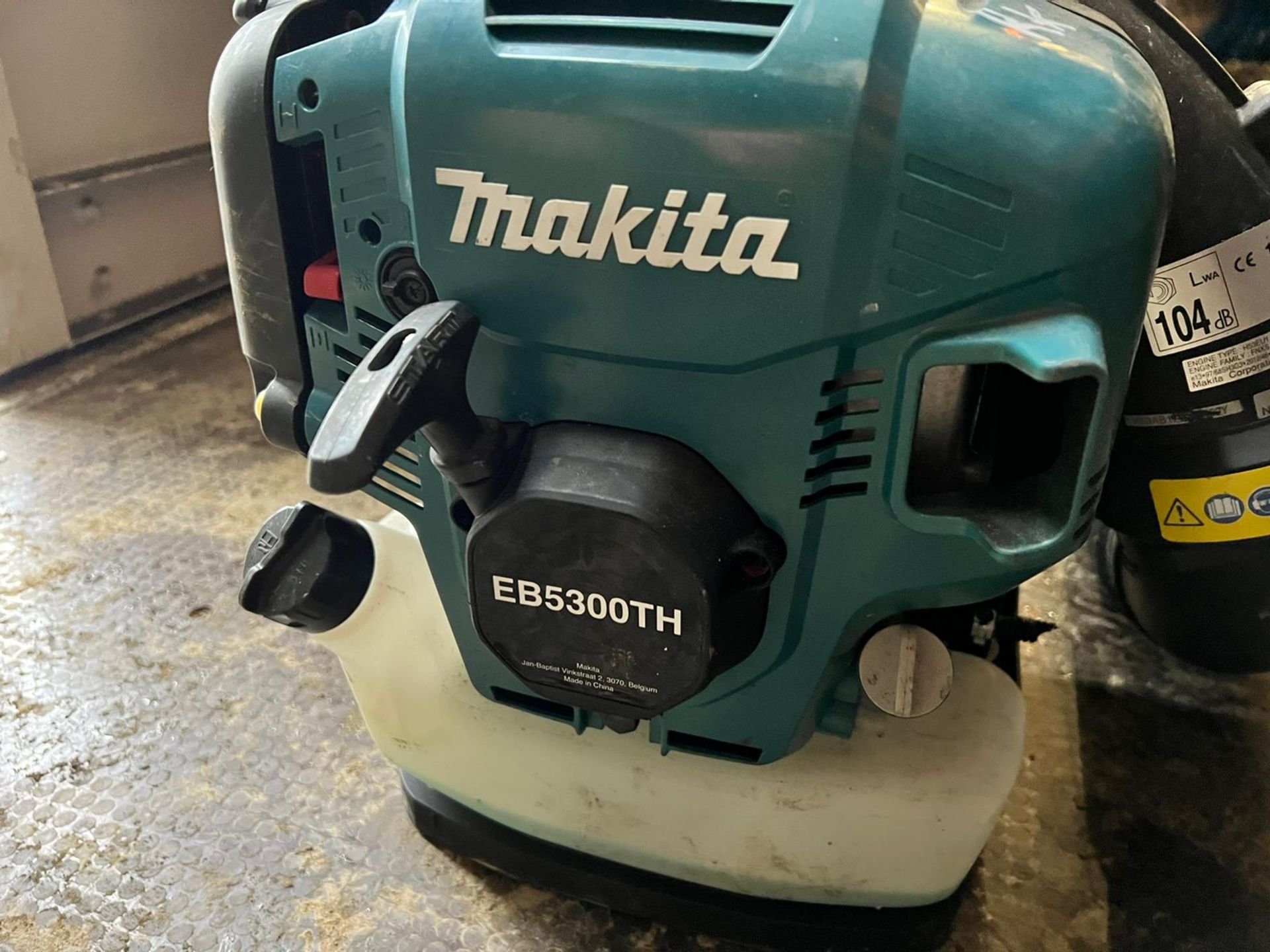 2017 MAKITA MM4 EB5300TH BACKPACK BLOWER, 2 STROKE FUEL *PLUS VAT* - Image 4 of 8