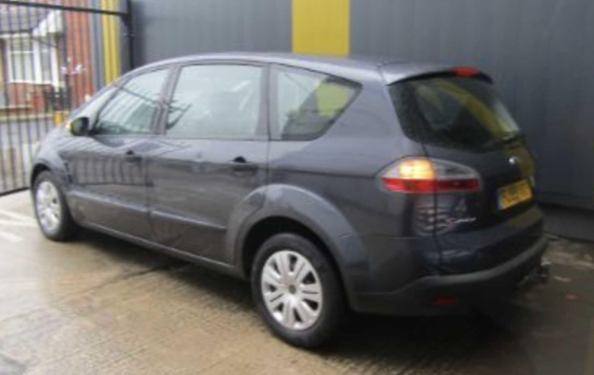 2009 Ford S-Max MPV 1800cc Turbo Diesel - Image 2 of 14