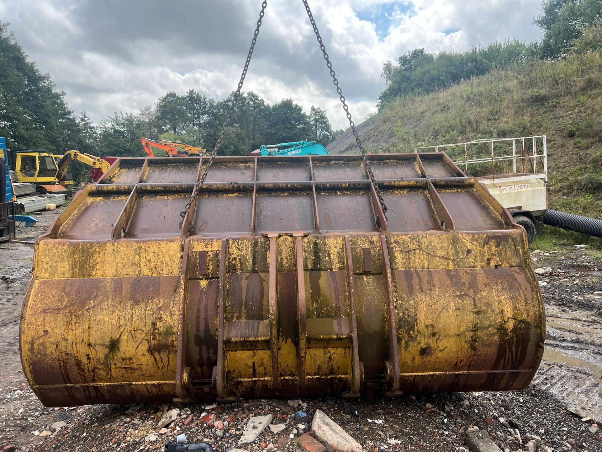 CAT LOADING SHOVEL BUCKET *PLUS VAT* - Image 5 of 6