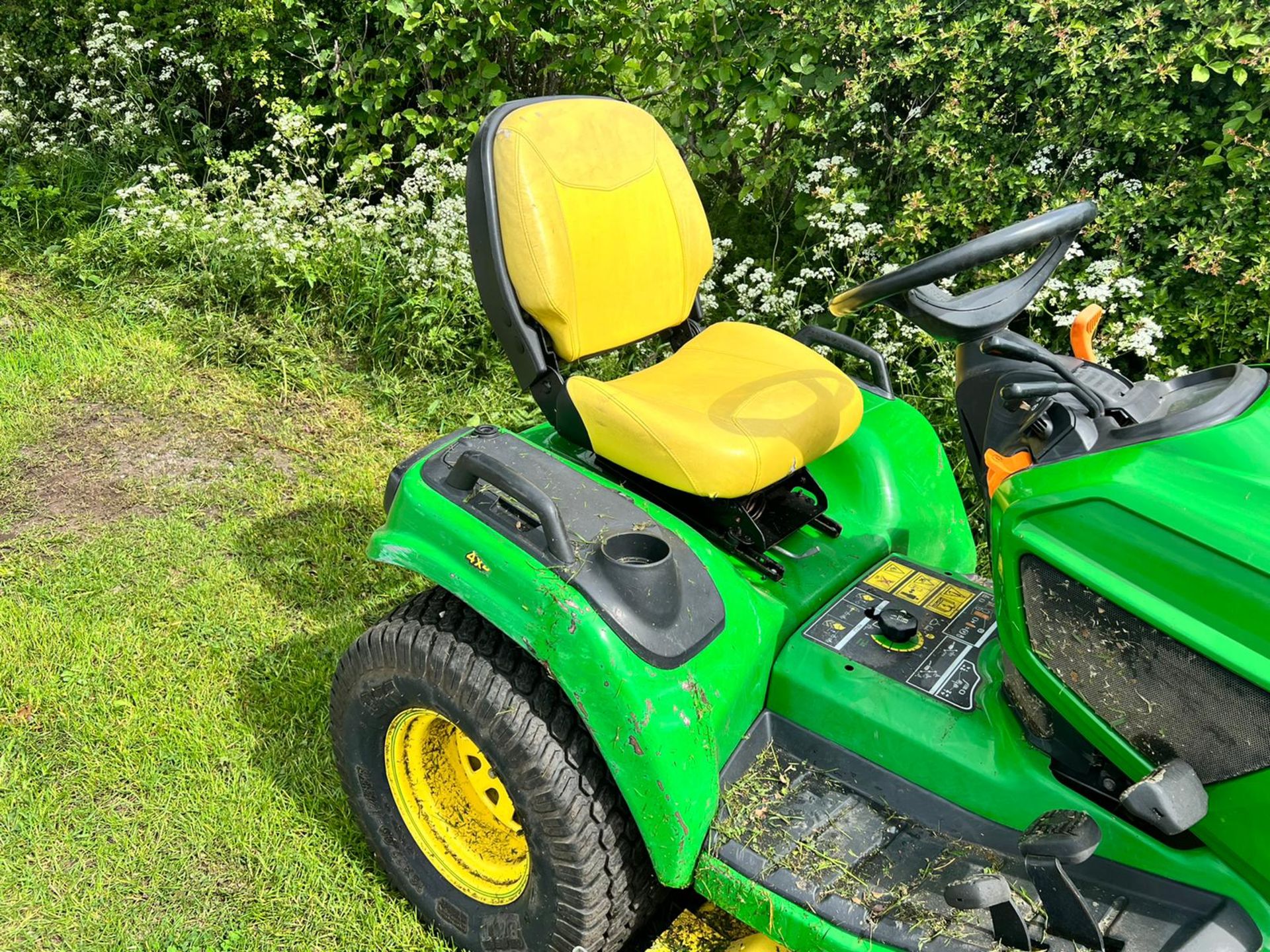 2013 John Deere X758 24HP 4WD Ride On Mower, Runs Drives And Cuts, Showing A Low 950 Hours! - Image 20 of 21