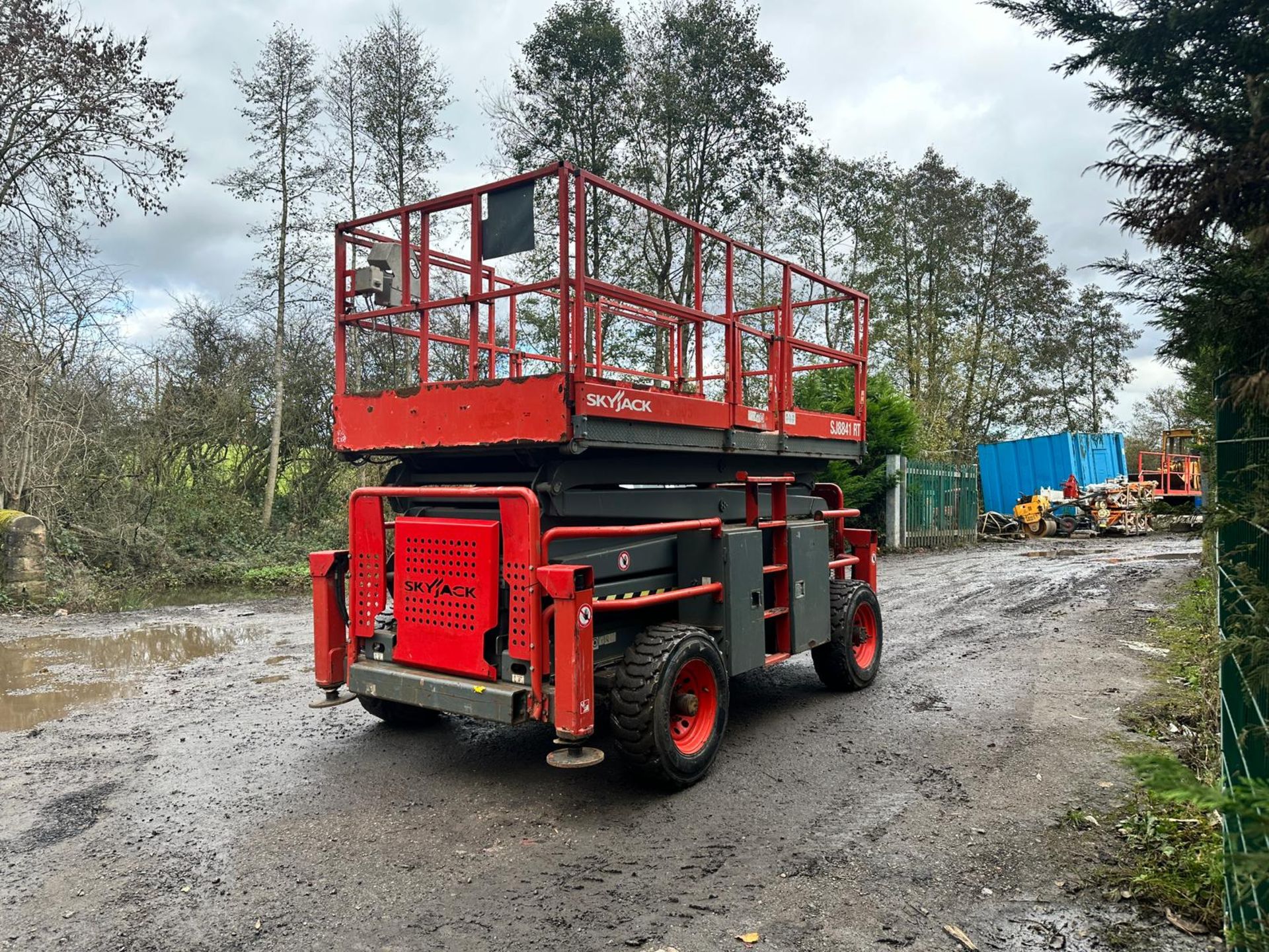 2017 SKYJACK SJ8841RT ROUGH TERRAIN SCISSOR LIFT *PLUS VAT* - Image 3 of 25