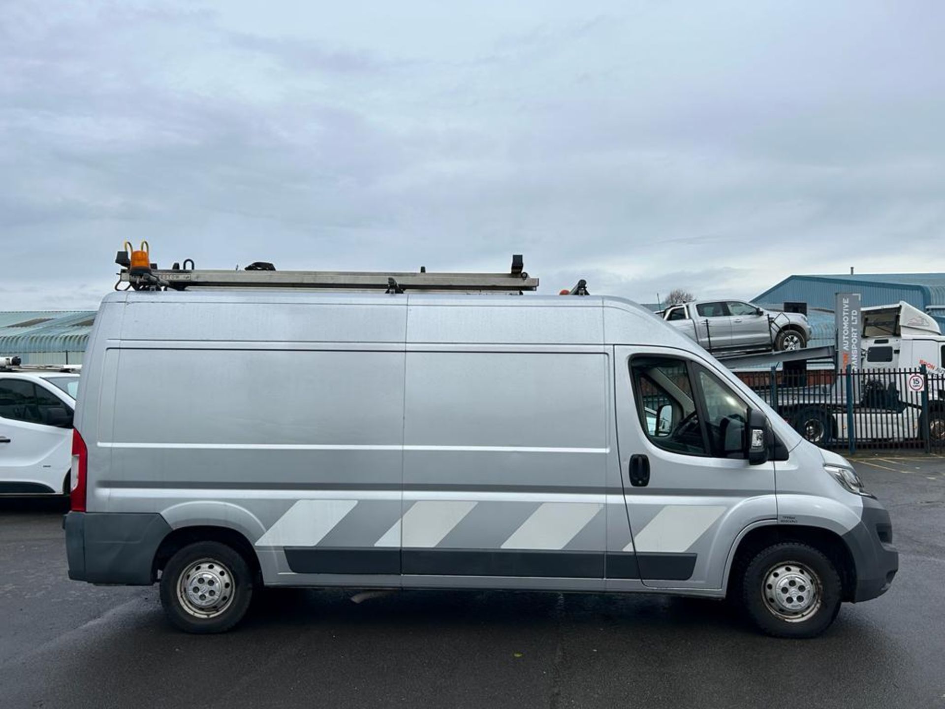 2014 CITROEN RELAY 35 L3H2 ENTERPRISE HDI SILVER PANEL VAN *NO VAT* - Image 7 of 10