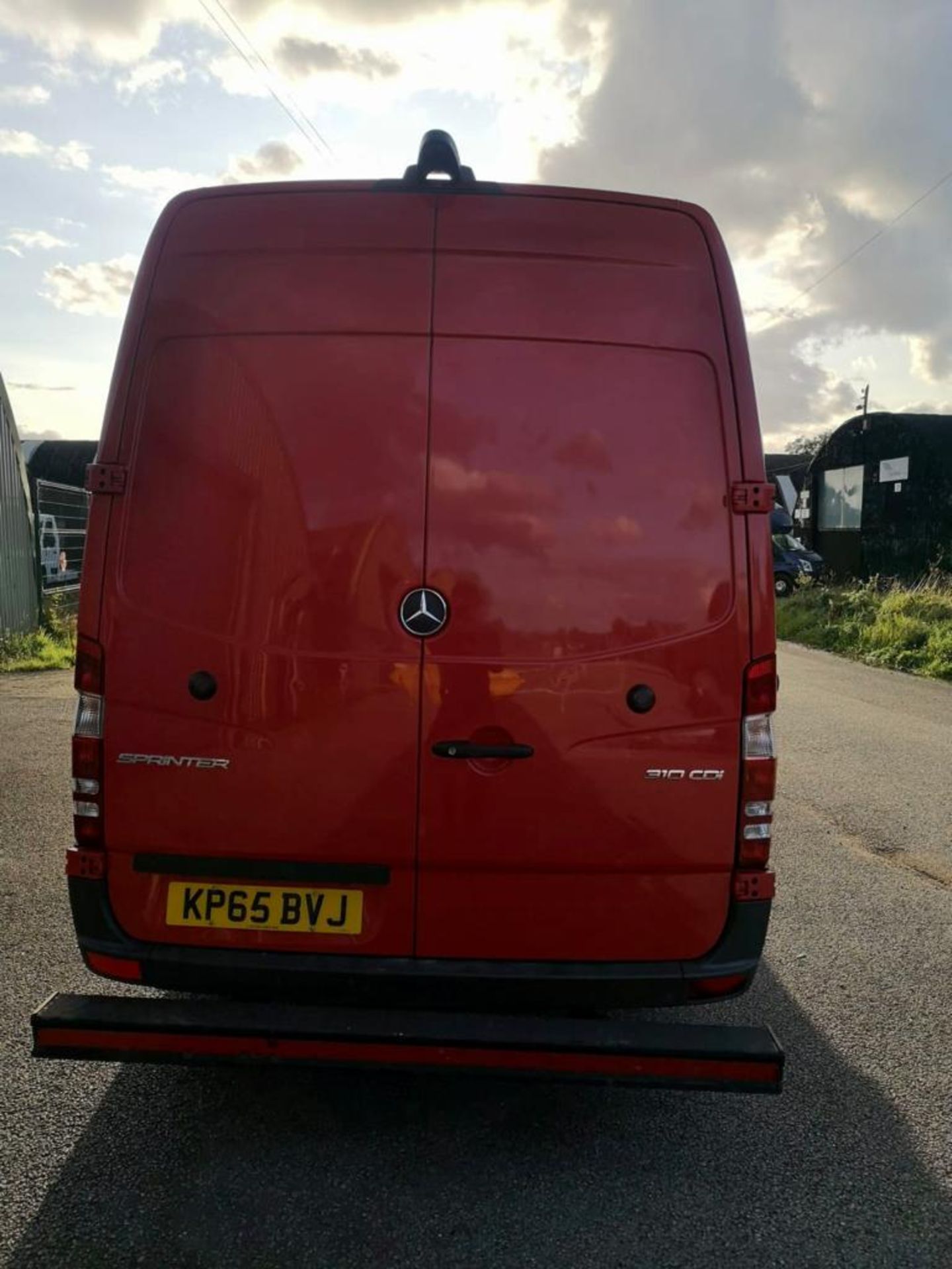 2015 MERCEDES-BENZ SPRINTER 310 CDI RED PANEL VAN *NO VAT* - Image 6 of 13