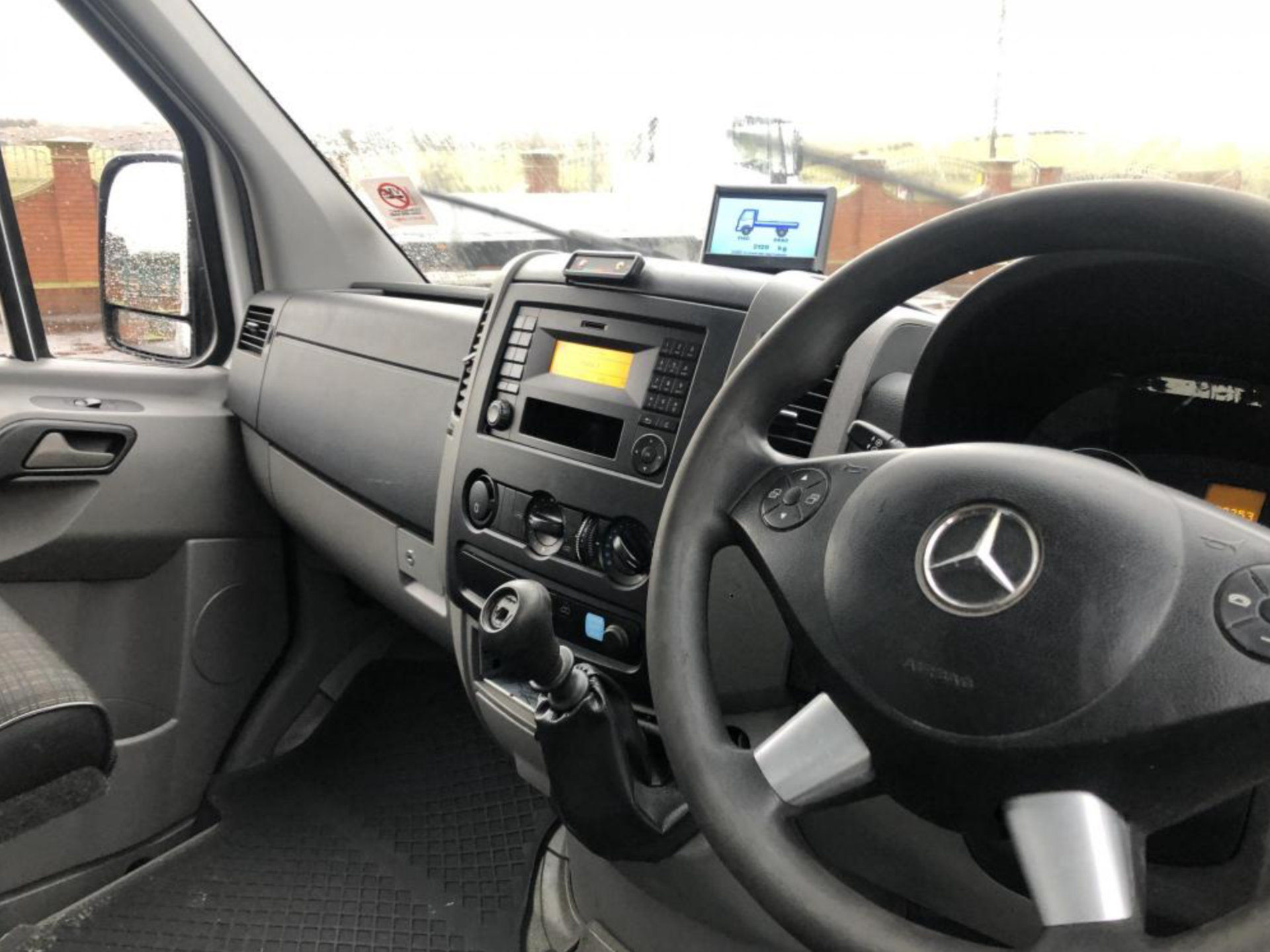 2017 67 plate Mercedes-Benz sprinter 314 Cdi 13 ft alloy drop side truck, manual gearbox *PLUS VAT* - Image 9 of 11