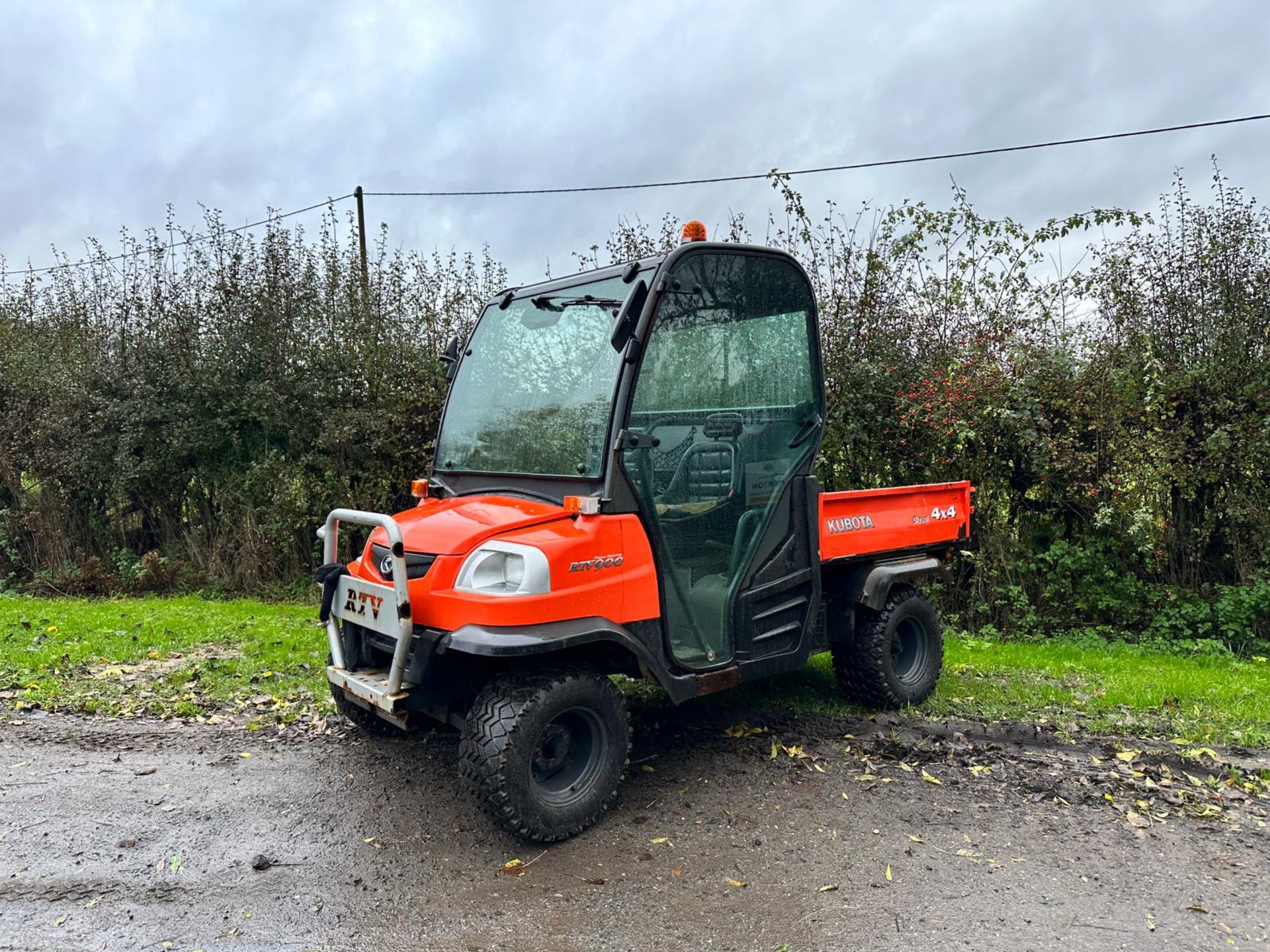 62 REG. KUBOTA RTV900 DIESEL UTILITY BUGGY *PLUS VAT* - Image 2 of 12