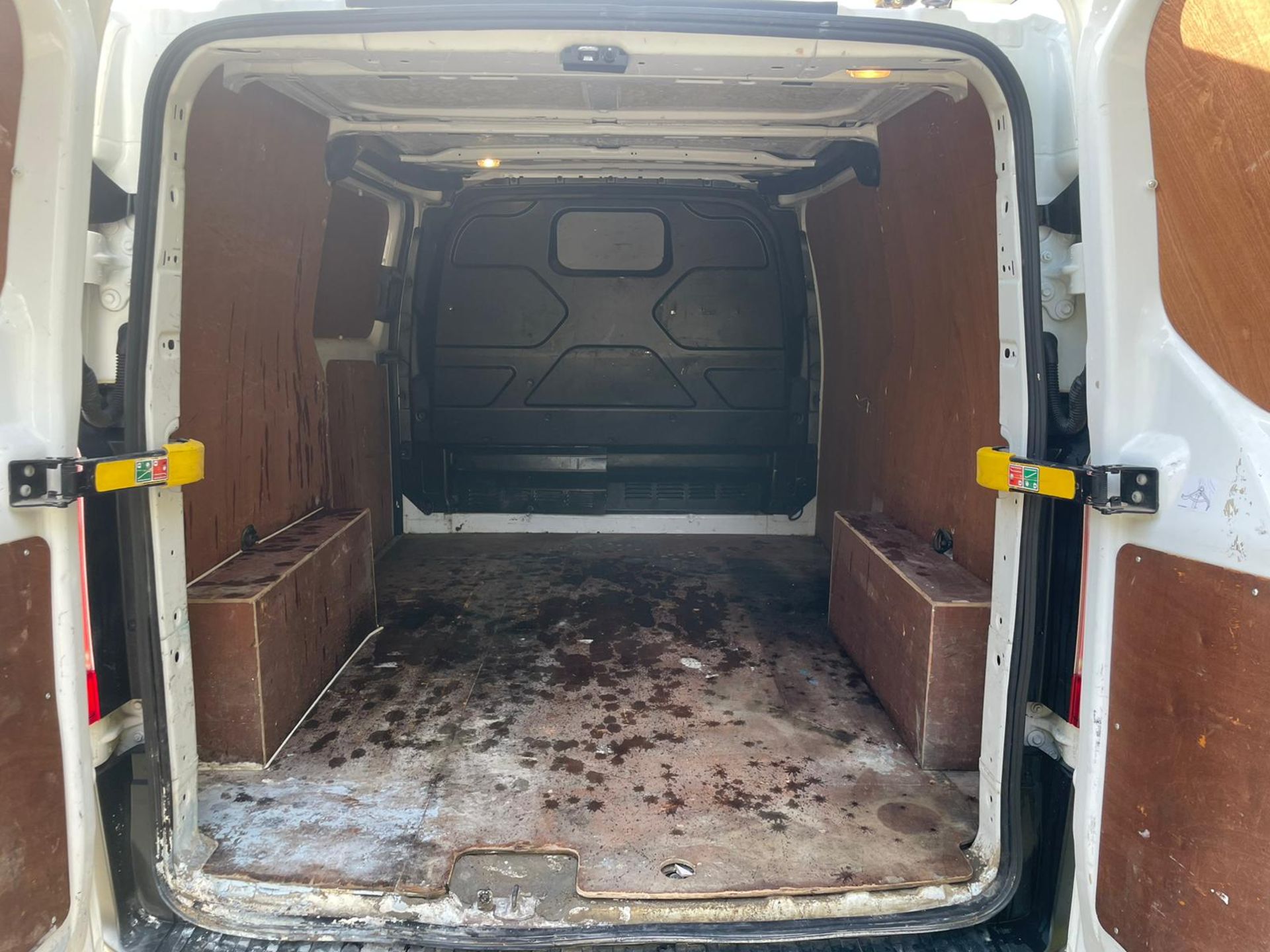 2019 FORD TRANSIT CUSTOM 280 BASE WHITE PANEL VAN *PLUS VAT* - Image 7 of 14