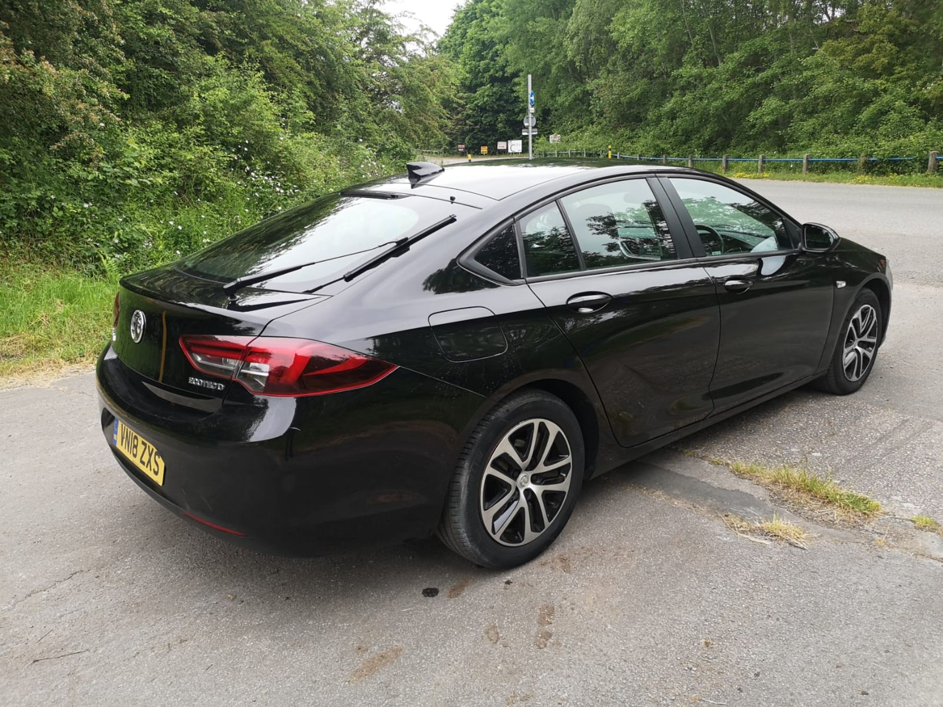 2018/18 REG VAUXHALL INSIGNIA DESIGN ECOTEC TURBO 1.6 DIESEL, SHOWING 0 FORMER KEEPERS *NO VAT* - Image 8 of 16