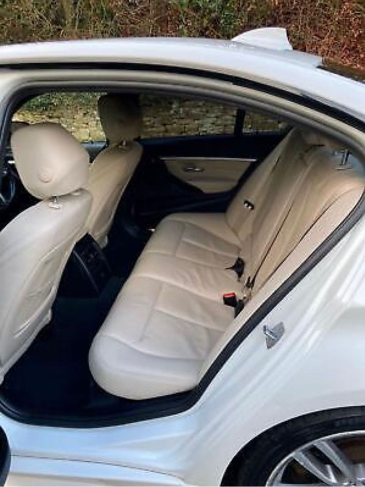 2018 BMW 330E M SPORT AUTO WHITE SALOON *NO VAT* - Image 11 of 11