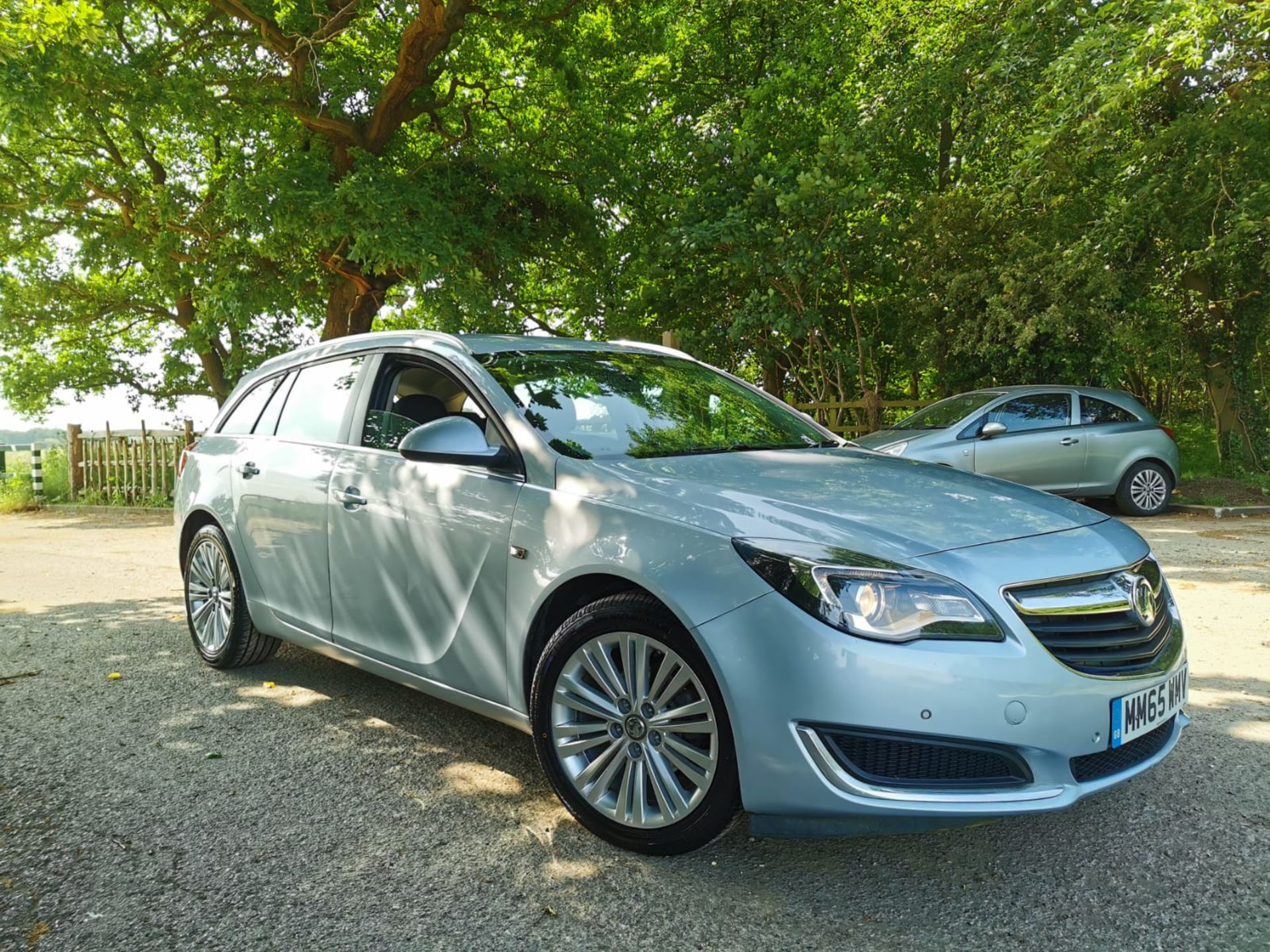 2015/65 REG VAUXHALL INSIGNIA DESIGN NAV CDTI ECO SS 1.6 DIESEL MANUAL, SHOWING 0 FORMER KEEPERS