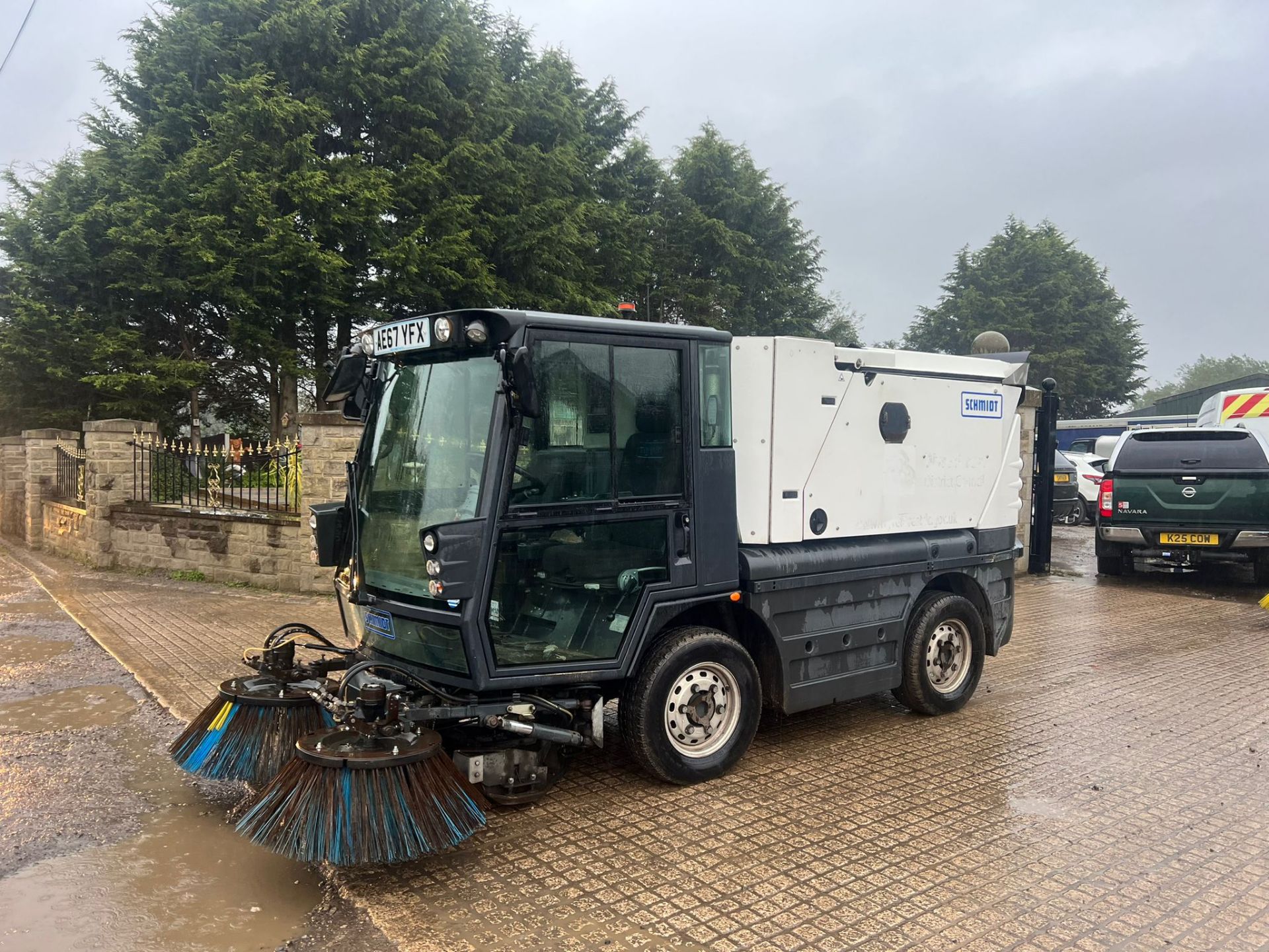 2017 Schmidt Swingo 200+ Road Sweeper *PLUS VAT* - Image 5 of 16