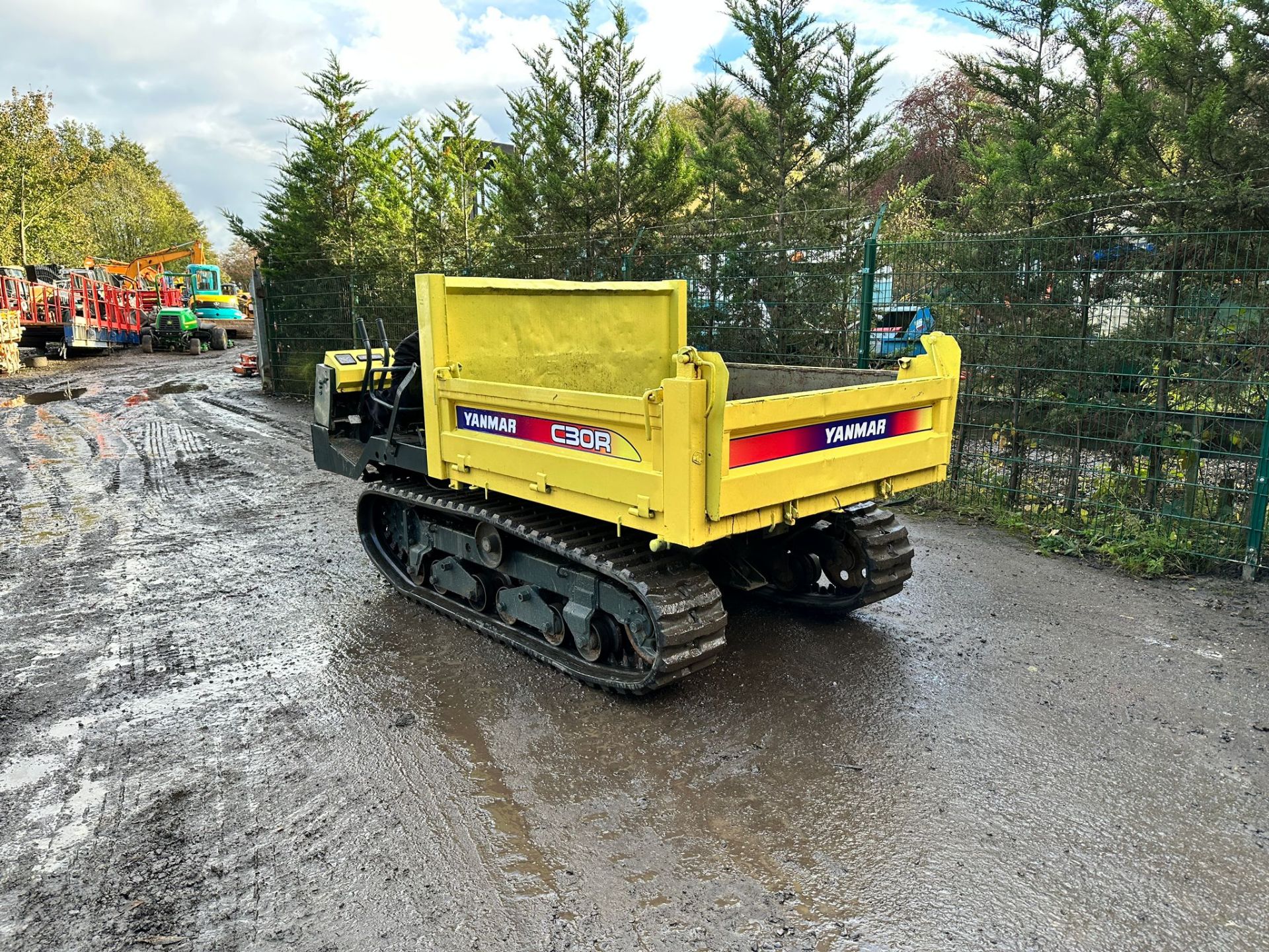 YANMAR C30R 3 TON DIESEL TRACKED DUMPER *PLUS VAT* - Image 7 of 19