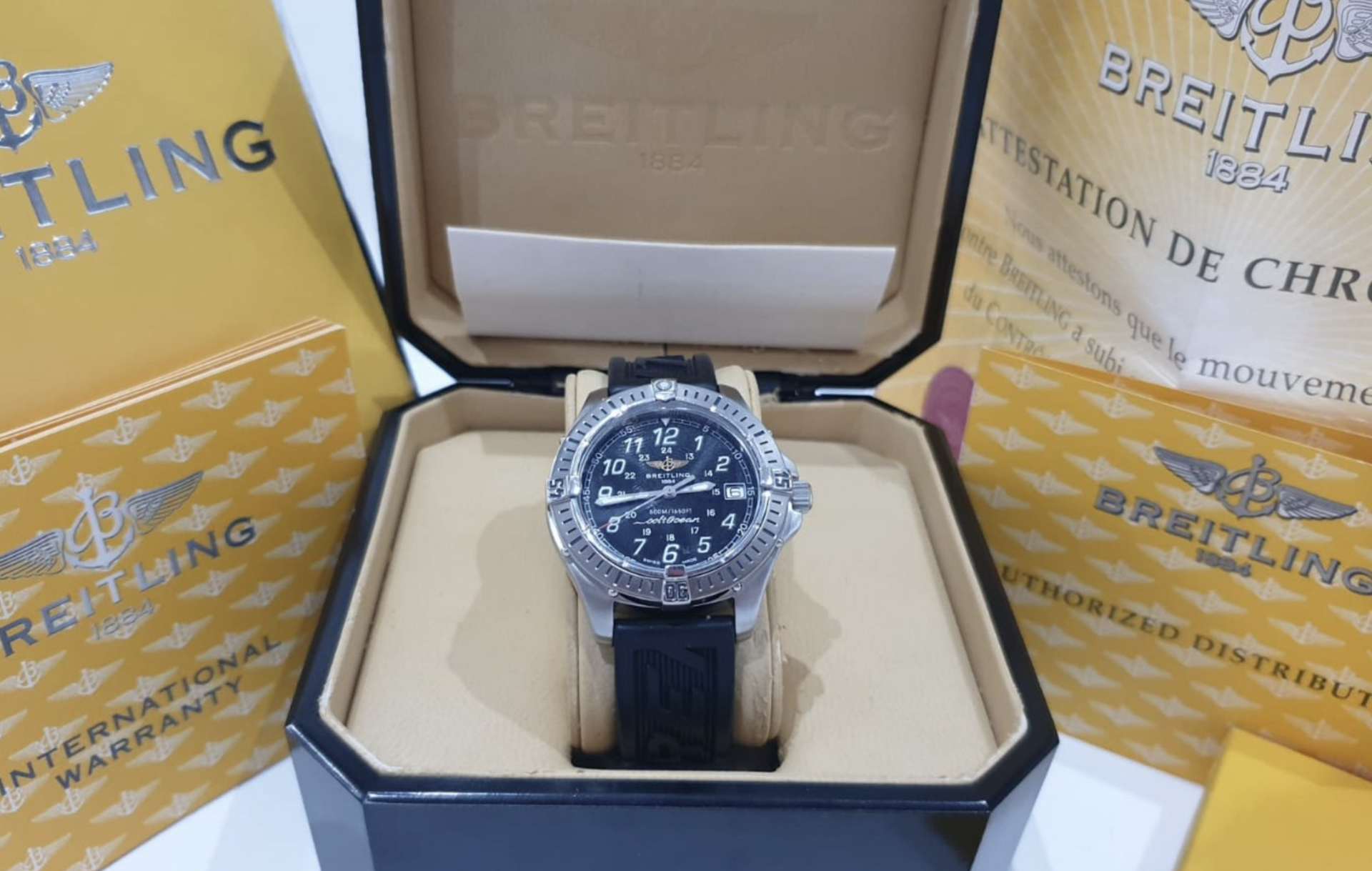 BREITLING COLT OCEAN MENS SWISS WATCH WITH BOX *NO VAT* - Image 4 of 10