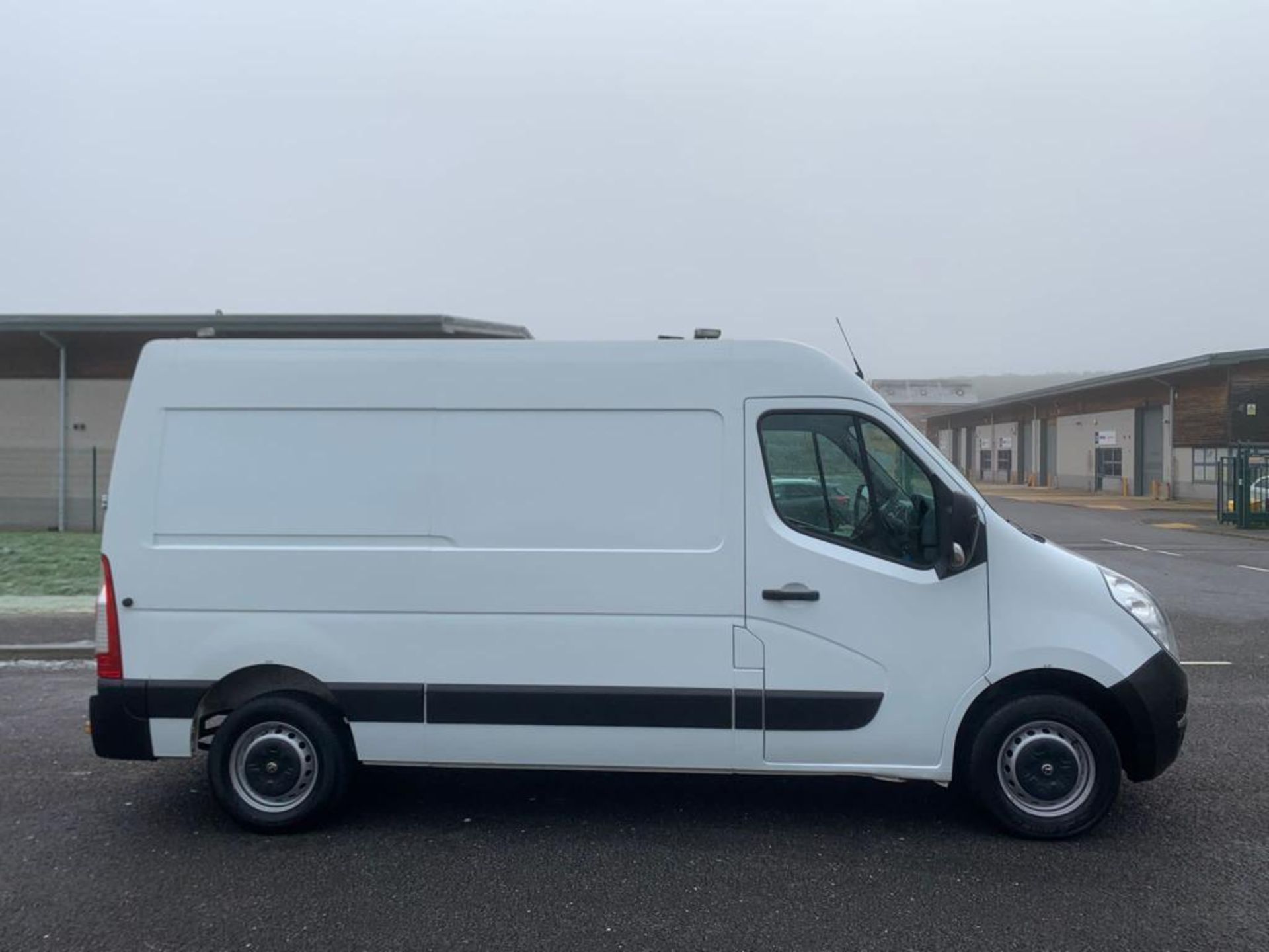 2016 VAUXHALL MOVANO F3500 L2H2 CDTI WHITE PANEL VAN *NO VAT* - Image 16 of 34