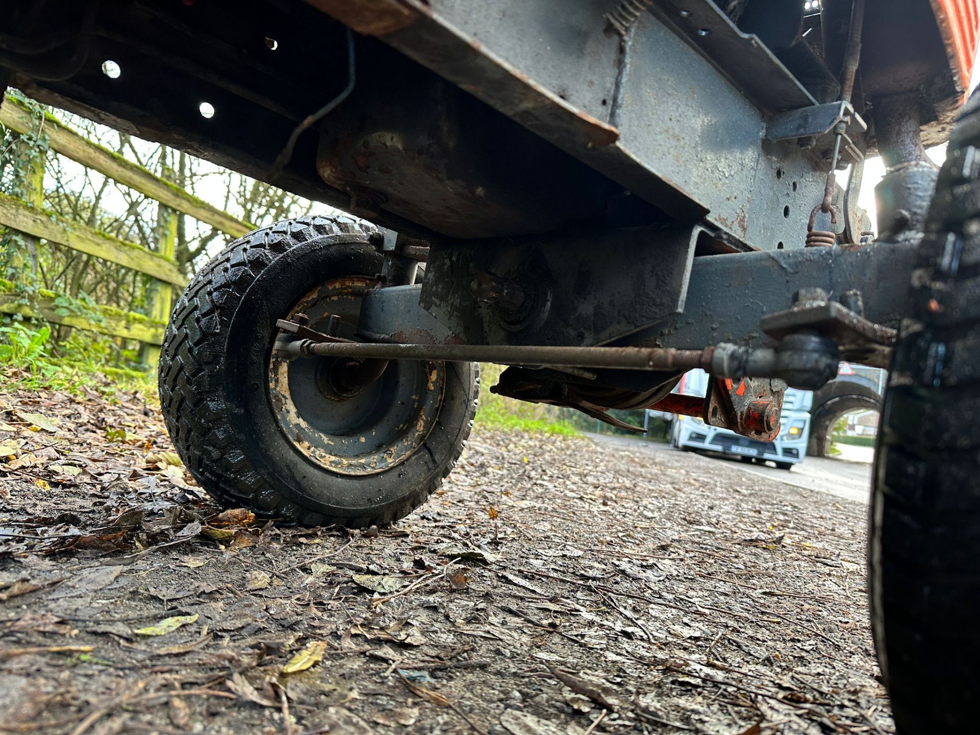 KUBOTA DIESEL RIDE ON TRACTOR MOWER *PLUS VAT* - Image 8 of 9