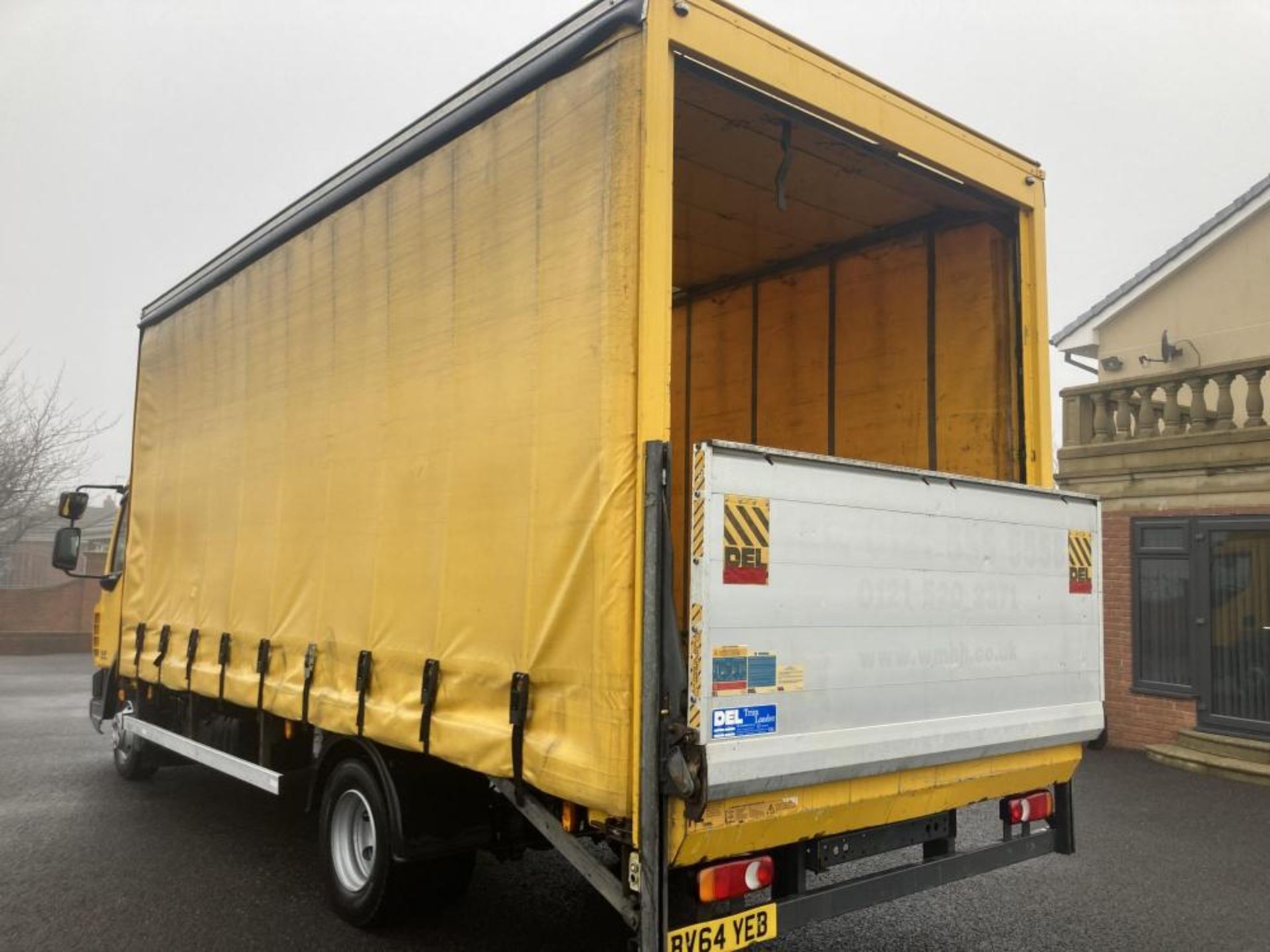 2014 DAF LF 45.150 7.5 ton CURTAIN SIDE WITH TAIL LIFT EURO 6 *PLUS VAT* - Image 5 of 17