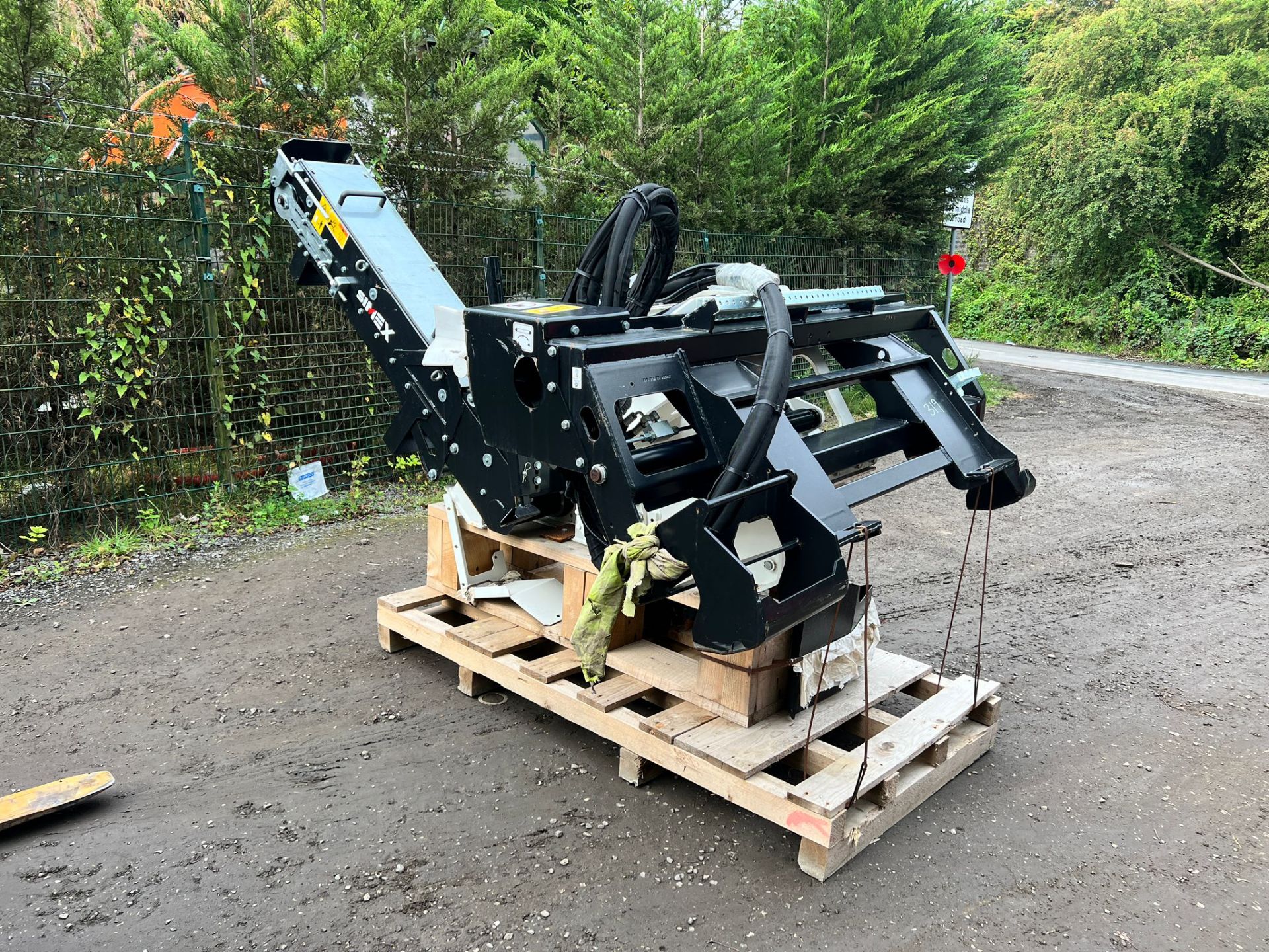 New And Unused Simex TA300 Wheel Saw Concrete Trencher With Conveyor *PLUS VAT* - Image 3 of 18