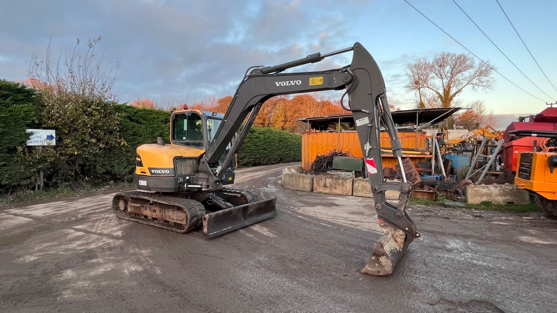 Late 2018 Volvo ECR88D Excavator *PLUS VAT* - Image 2 of 7