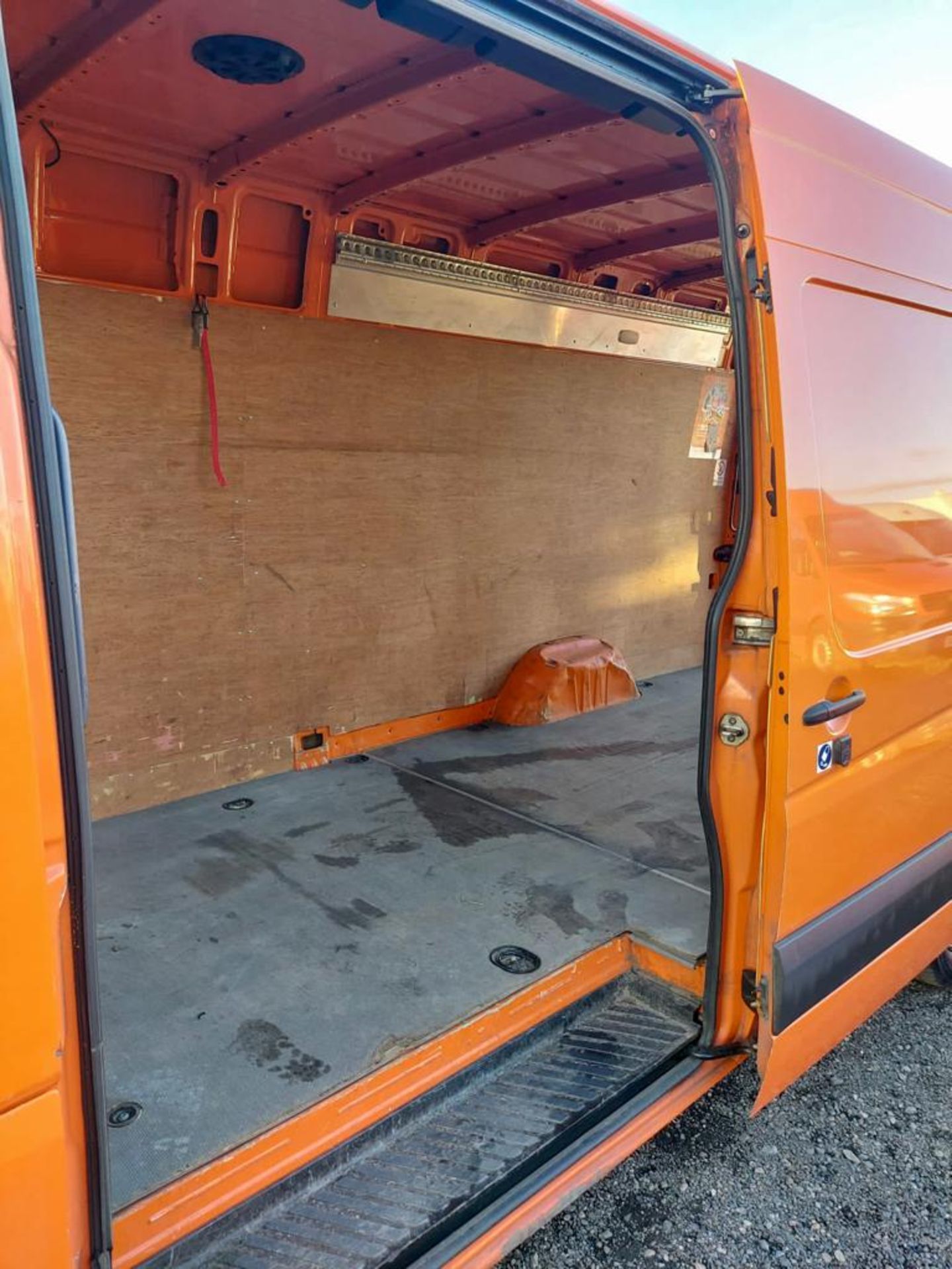 2014 MERCEDES-BENZ SPRINTER 313 CDI ORANGE PANEL VAN *NO VAT* - Image 5 of 13