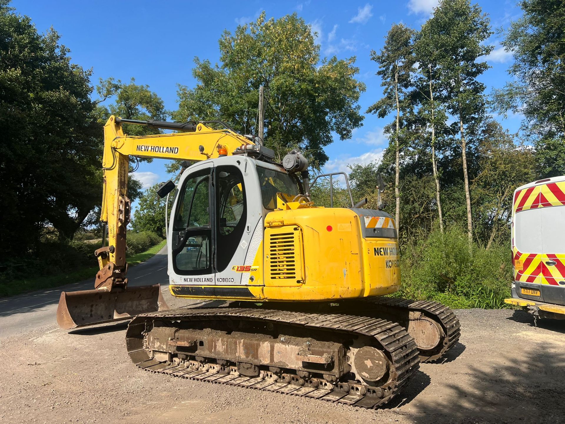 New Holland E135SR 13 Ton Excavator Digger Hydraulic Quick Hitch *PLUS VAT* - Image 4 of 12