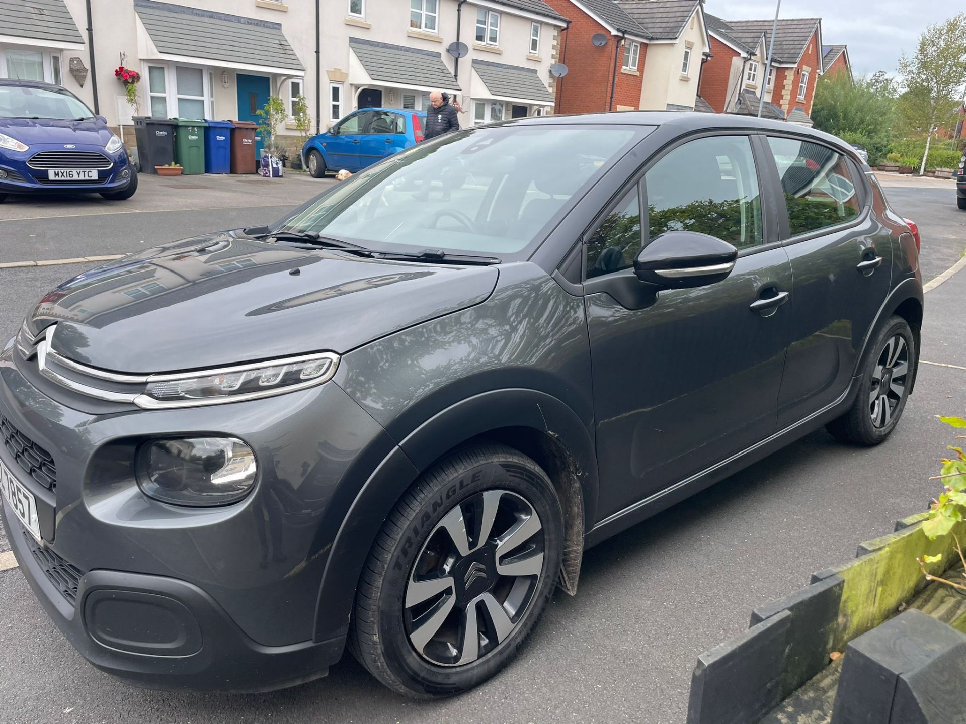 2017 CITROEN C3 FEEL PURETECH GREY HATCHBACK *NO VAT* - Image 5 of 10