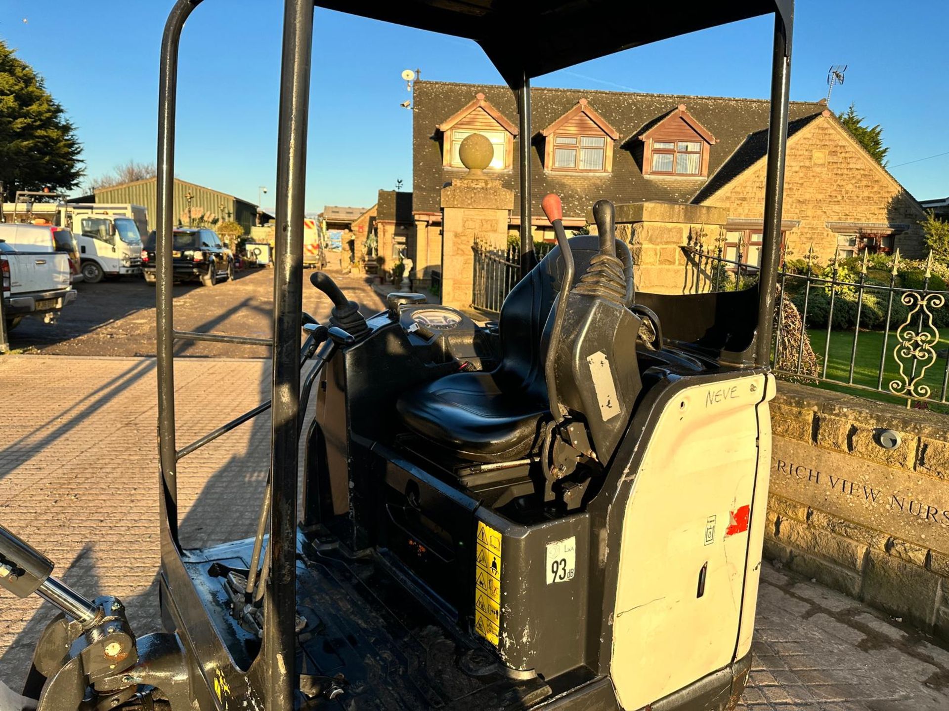 2019 BOBCAT E19 MINI EXCAVATOR *PLUS VAT* - Image 3 of 22