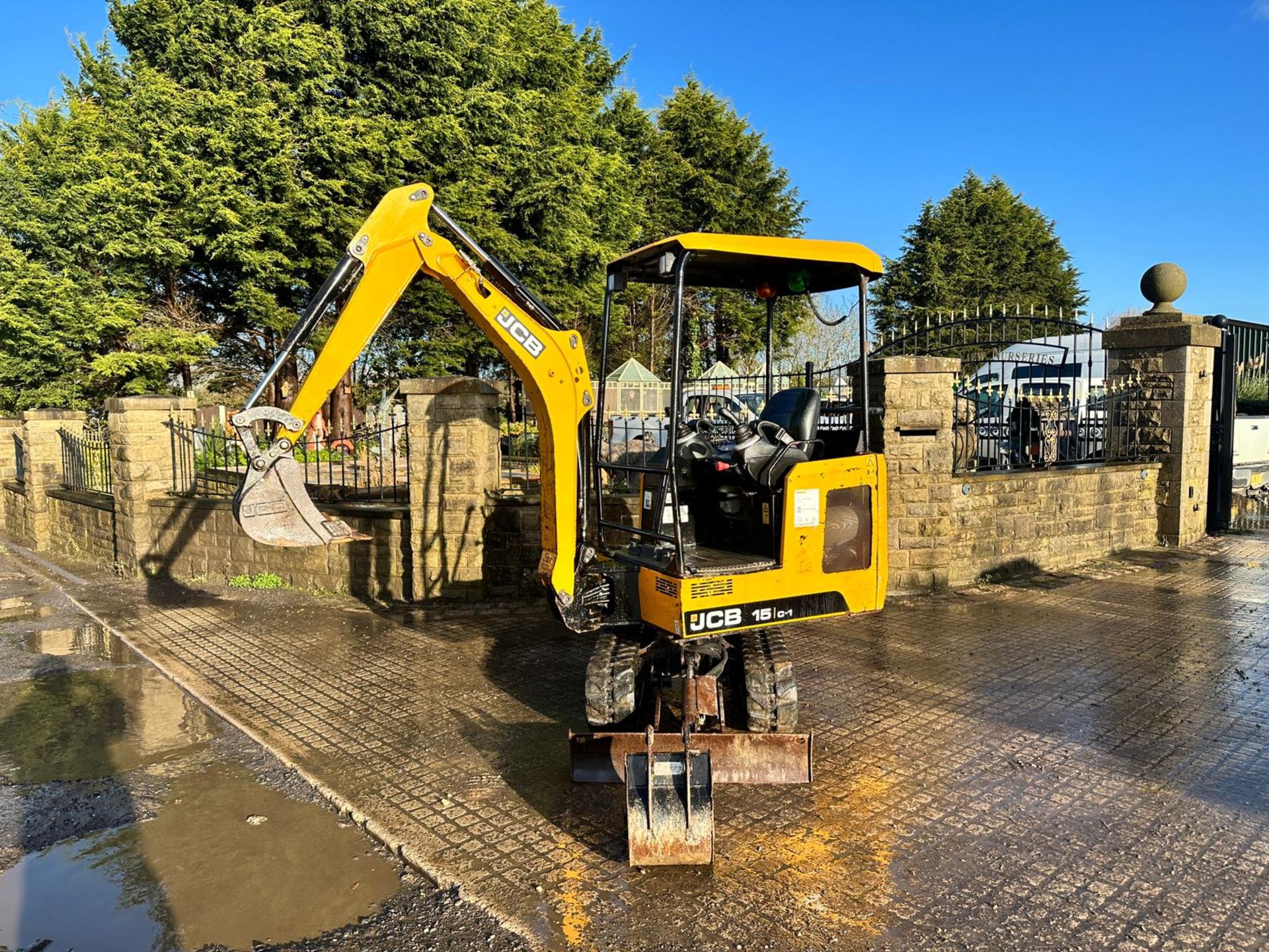 2018 JCB 15C-1 MINI EXCAVATOR *PLUS VAT* - Image 2 of 20