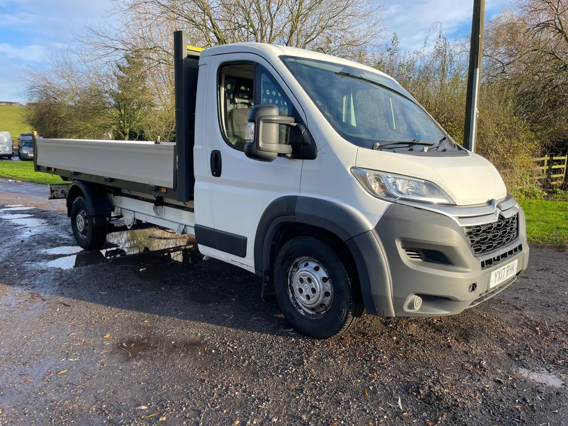 2017 CITROEN RELAY 35 HEAVY L4 HDI WHITE CHASSIS CAB *NO VAT*