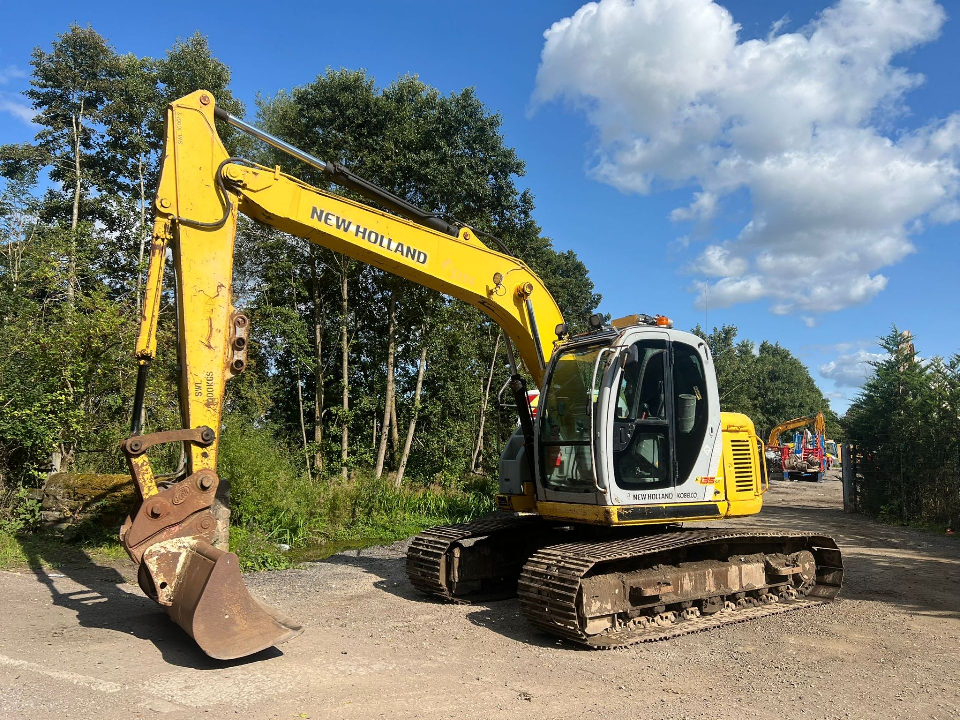New Holland E135SR 13 Ton Excavator Digger Hydraulic Quick Hitch *PLUS VAT*