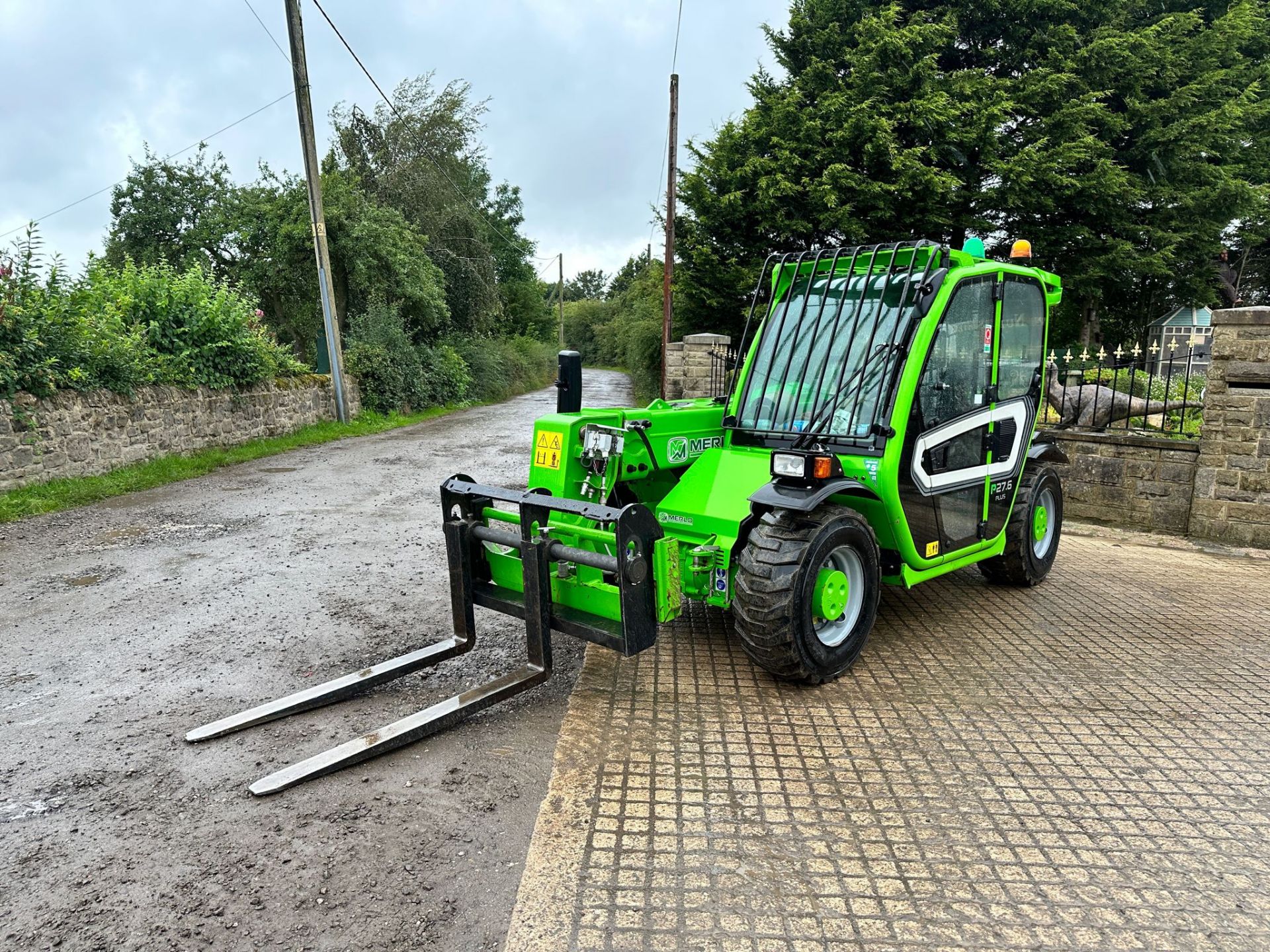 2022 MERLO P27.6 PLUS 4WD COMPACT TELESCOPIC TELEHANDLER *PLUS VAT*