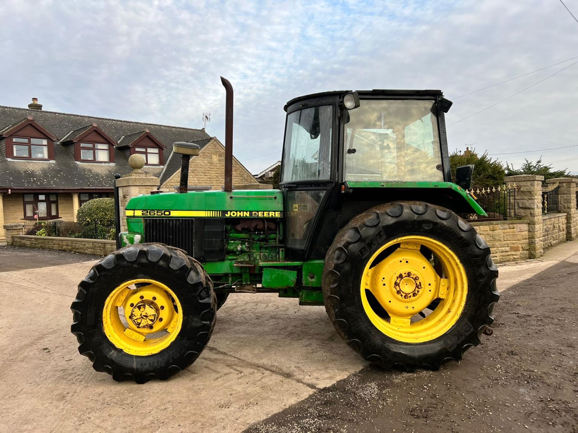 JOHN DEERE 2650 78hp 4WD TRACTOR, RUNS AND DRIVES, ROAD REGISTERED *PLUS VAT* - Image 5 of 16