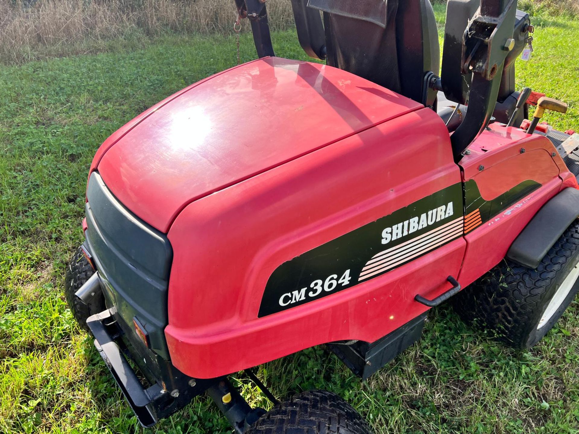 Shibaura CM364 4WD Outfront Ride On Mower *PLUS VAT* - Image 11 of 17