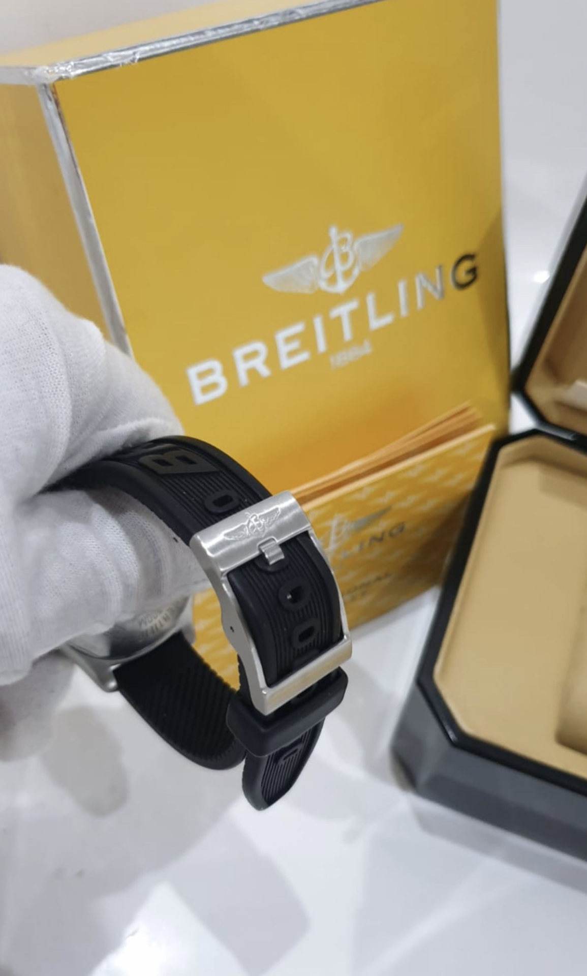 BREITLING COLT OCEAN MENS SWISS WATCH WITH BOX *NO VAT* - Image 6 of 10