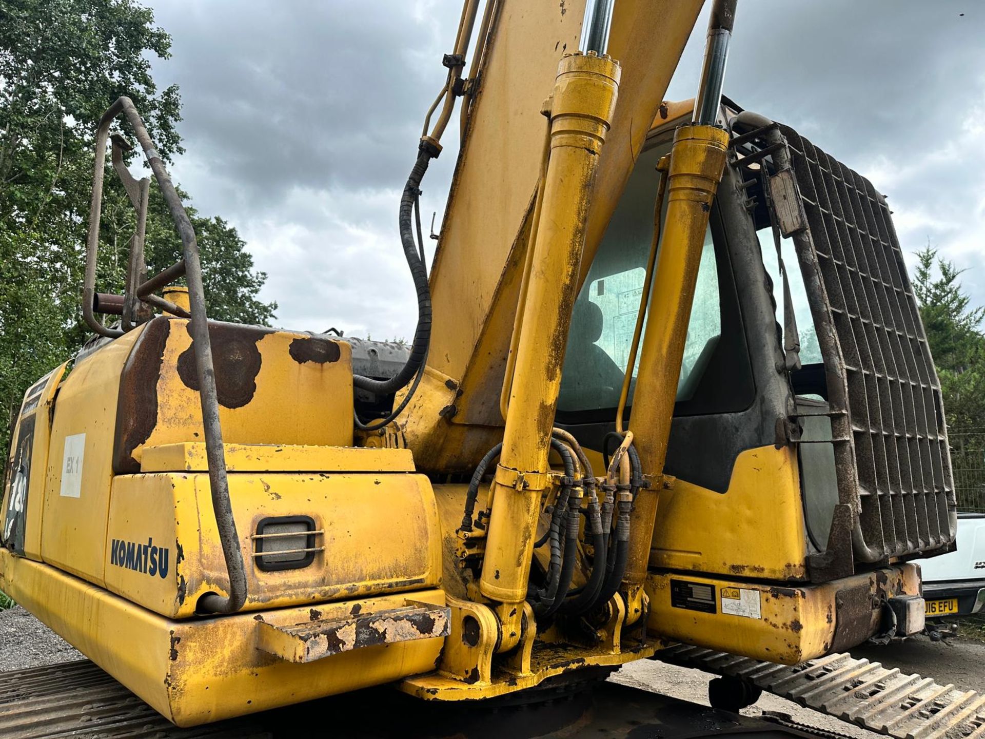 2007 KOMATSU PC170LC-8 LONG REACH EXCAVATOR *PLUS VAT* - Image 10 of 28