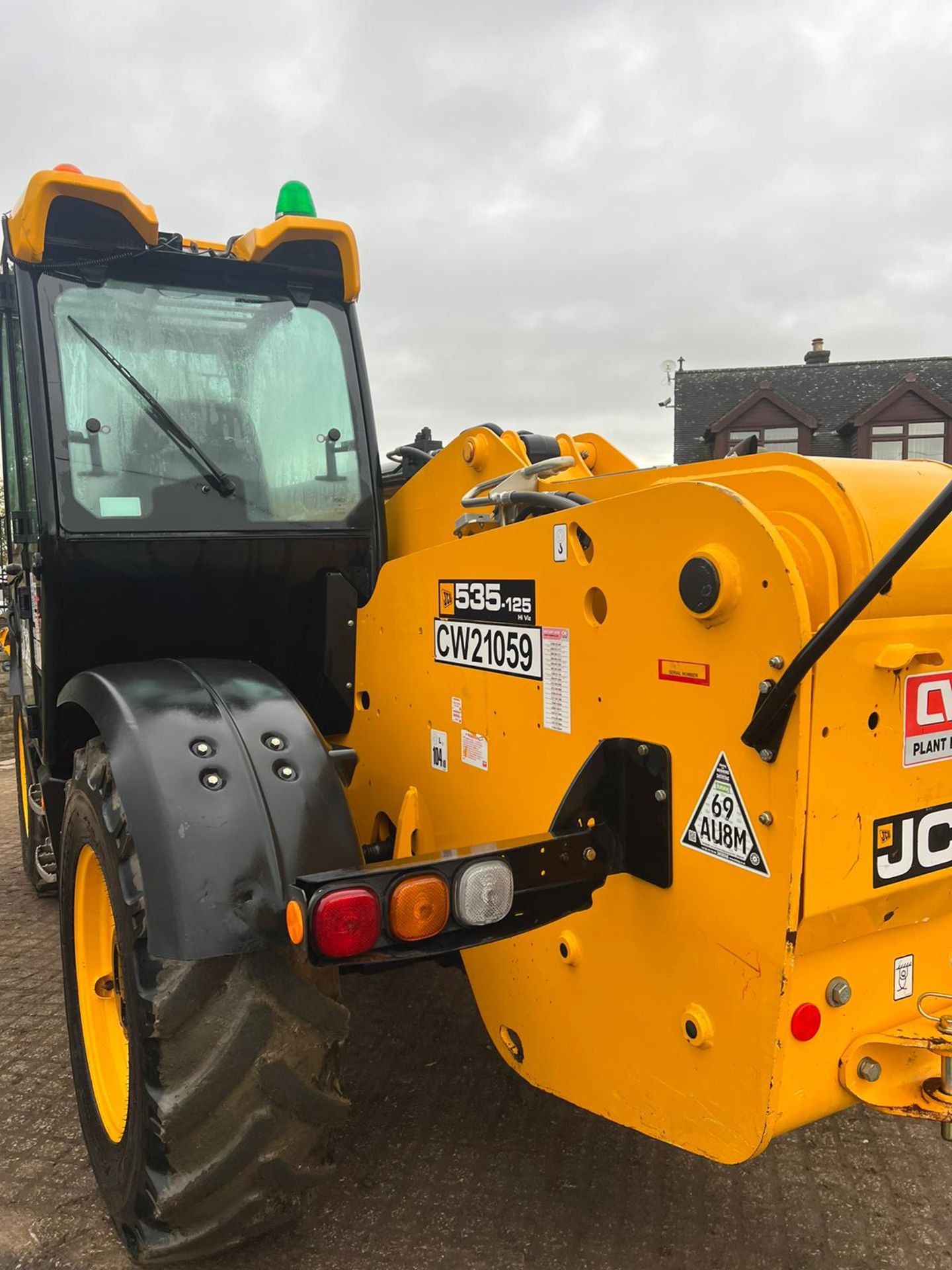 2018 JCB 535-125 Hi Viz Turbo Powershift Telehandler, Fork Positioner - VERY LOW HOURS *PLUS VAT* - Image 12 of 26