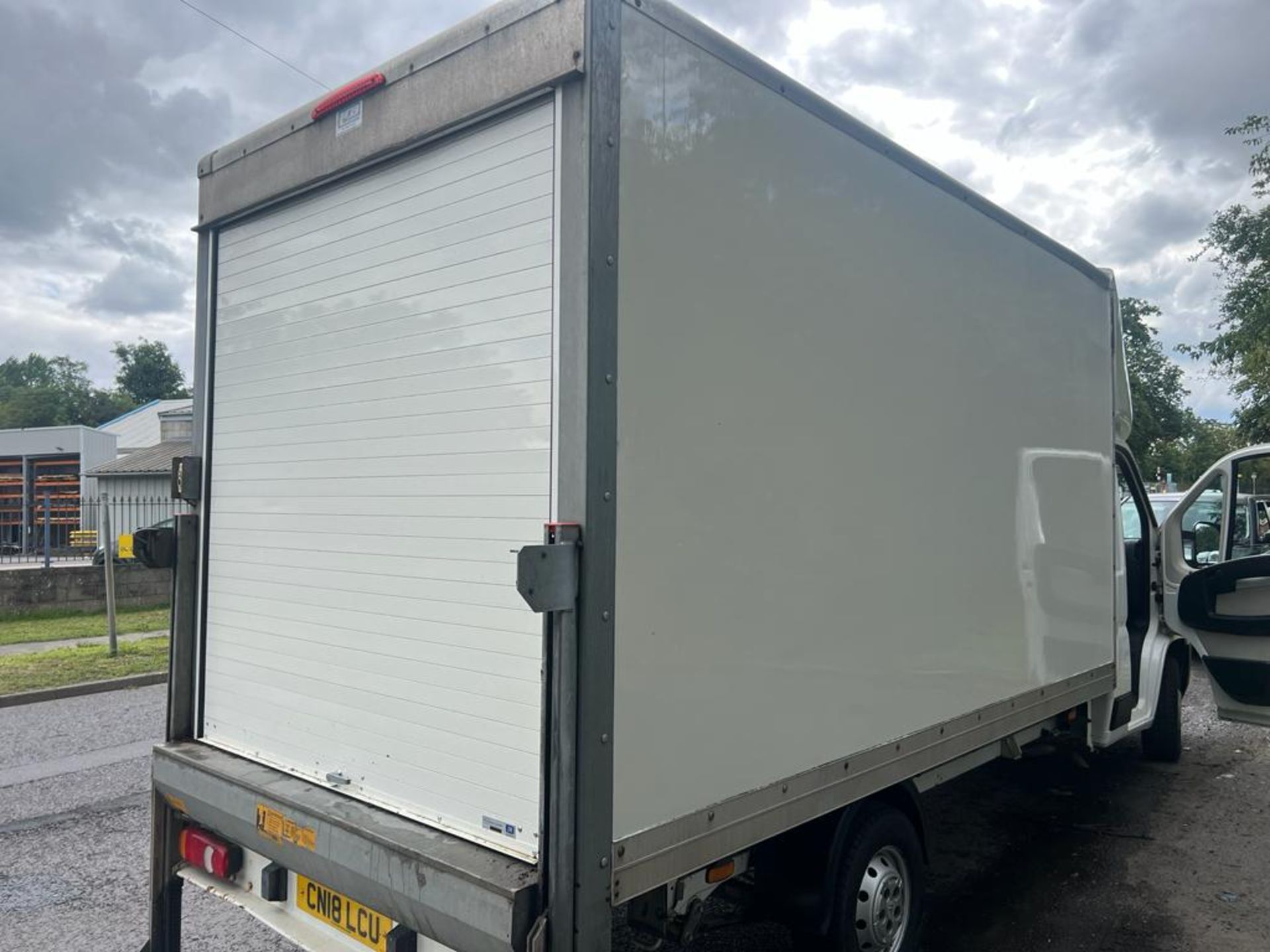 2018 CITROEN RELAY 35 L3 BLUEHDI WHITE CHASSIS CAB *PLUS VAT* - Image 3 of 7