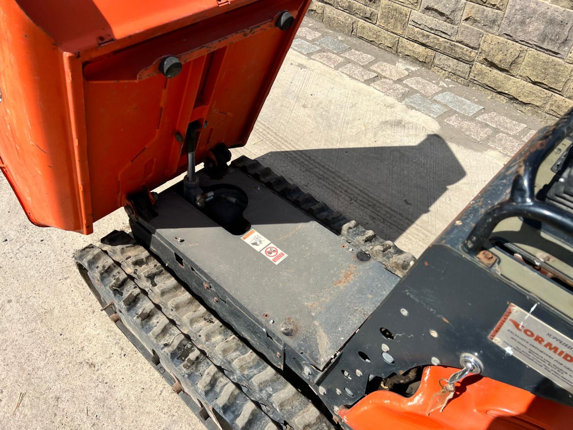 Cormidi C10.80RI 800KG Diesel Pedestrian Tracked Dumper *PLUS VAT* - Image 12 of 16