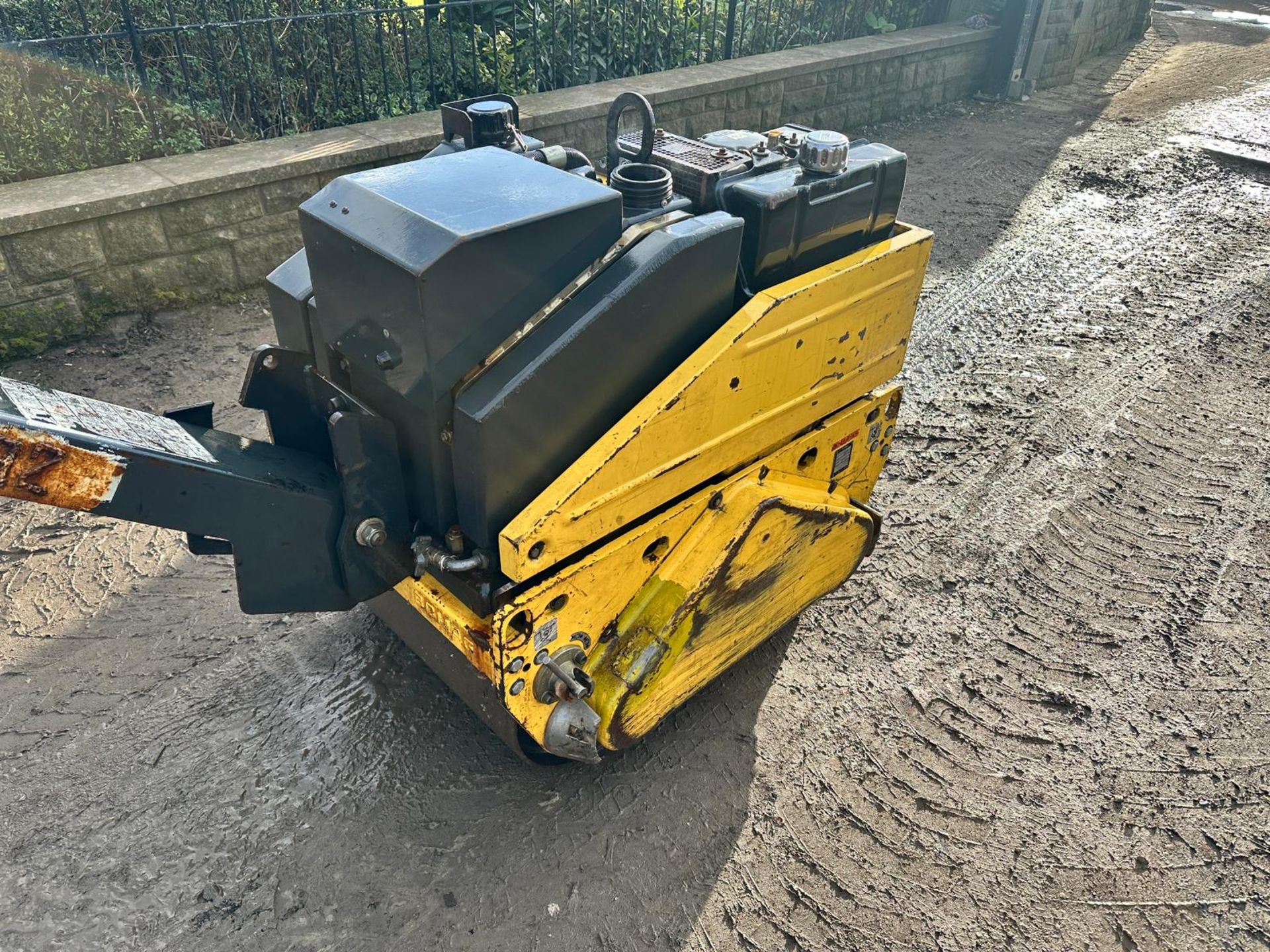 2016 BOMAG BW65H 650MM F/R DIESEL PEDESTRIAN ROLLER *PLUS VAT* - Image 6 of 14