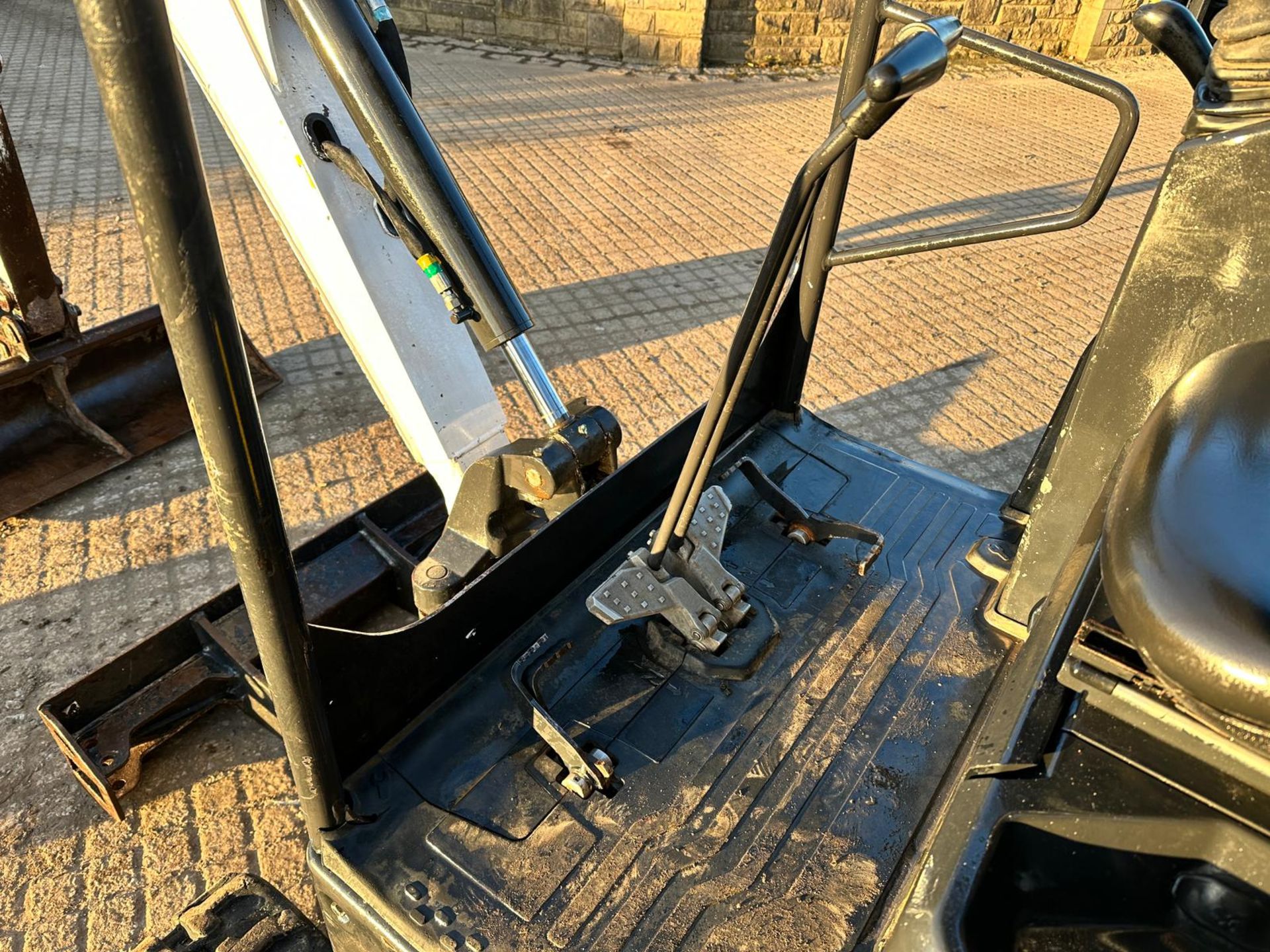 2019 BOBCAT E19 MINI EXCAVATOR *PLUS VAT* - Image 21 of 22