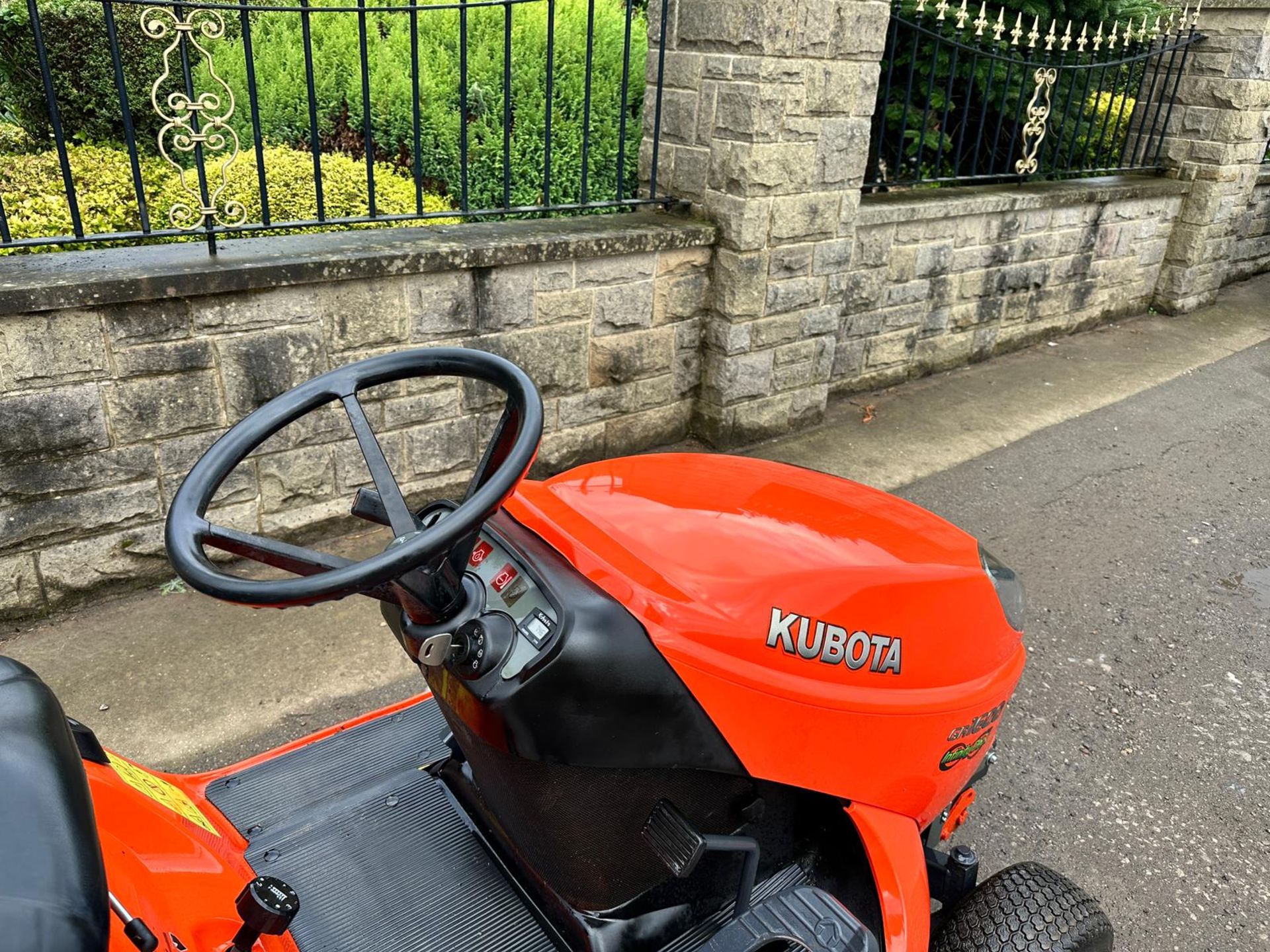 2018 KUBOTA GR1600 DIESEL RIDE ON MOWER *PLUS VAT* - Image 13 of 14