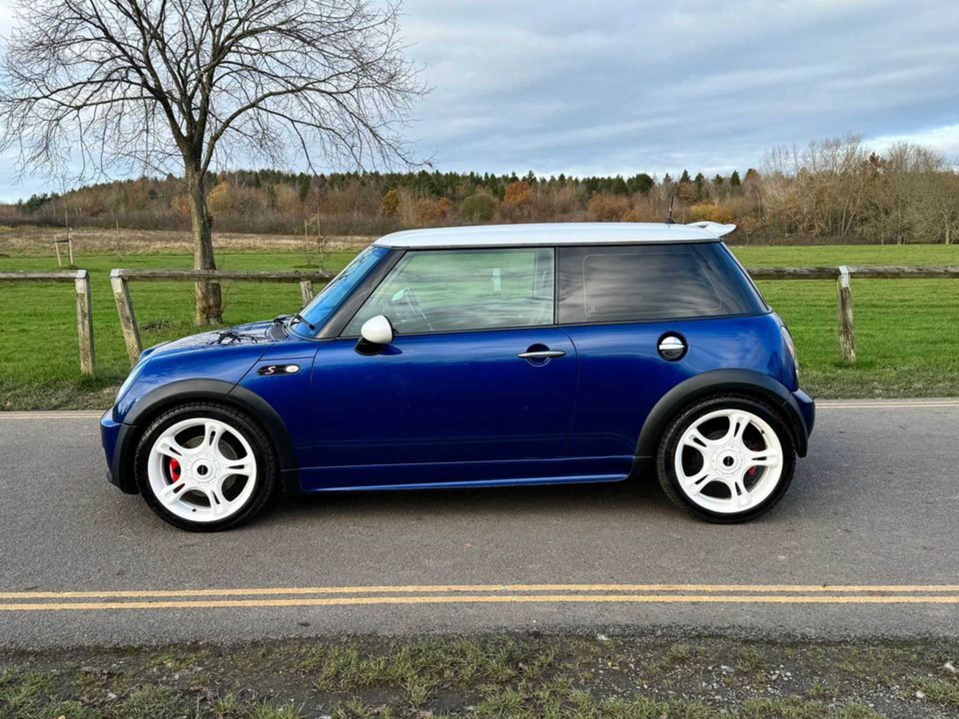 2003 MINI MINI COOPER S BLUE HATCHBACK *NO VAT* - Image 4 of 14