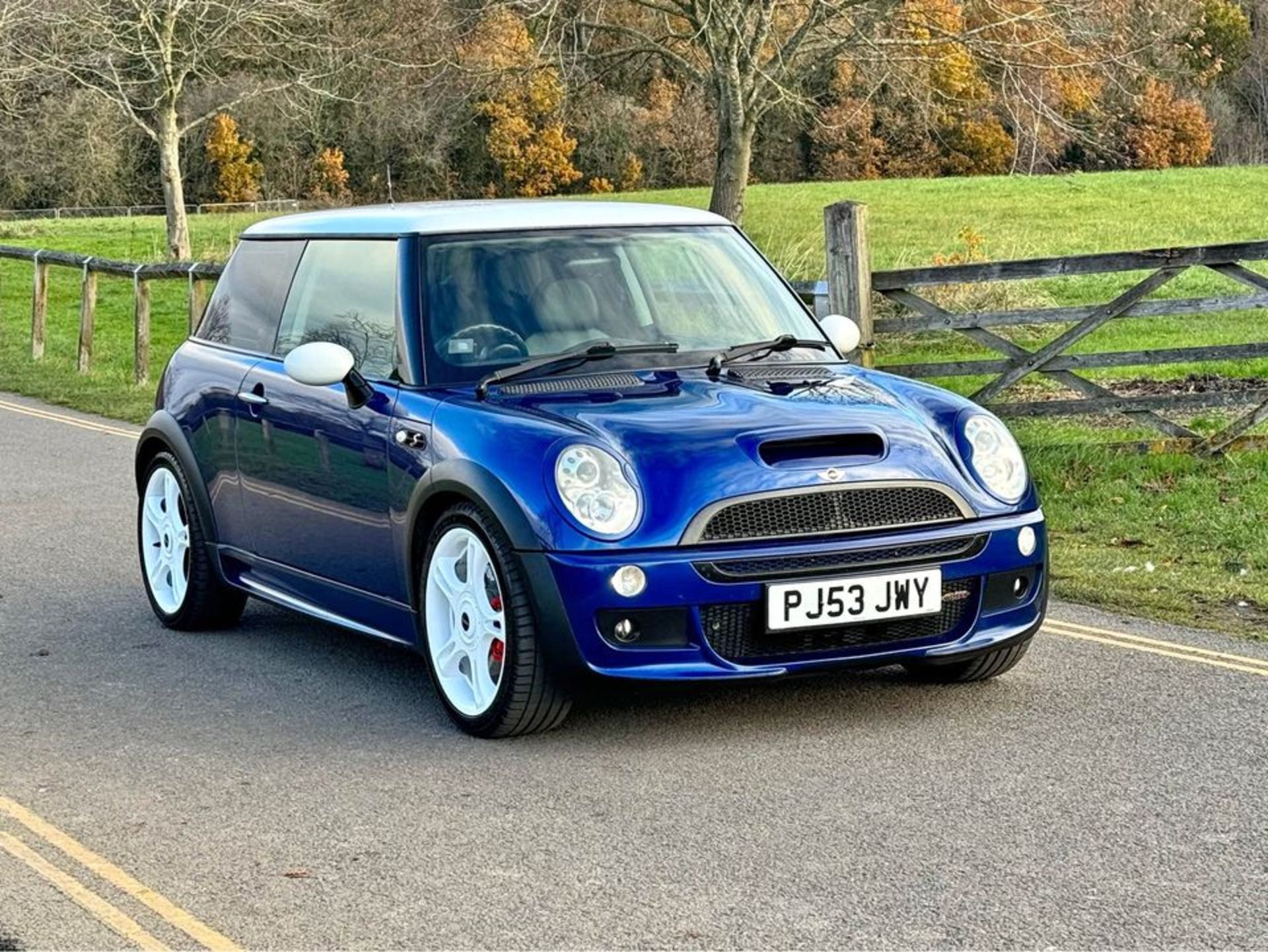 2003 MINI MINI COOPER S BLUE HATCHBACK *NO VAT* - Image 2 of 14