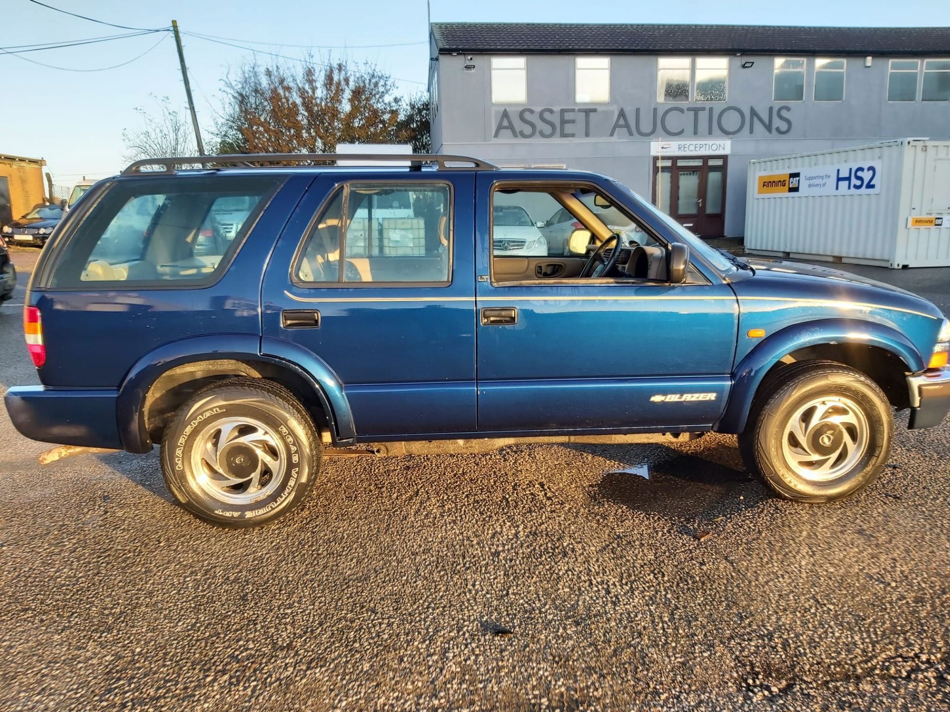 2000 CHEVROLET GMC BLAZER V6 AUTO BLUE SUV ESTATE *NO VAT* - Image 8 of 16