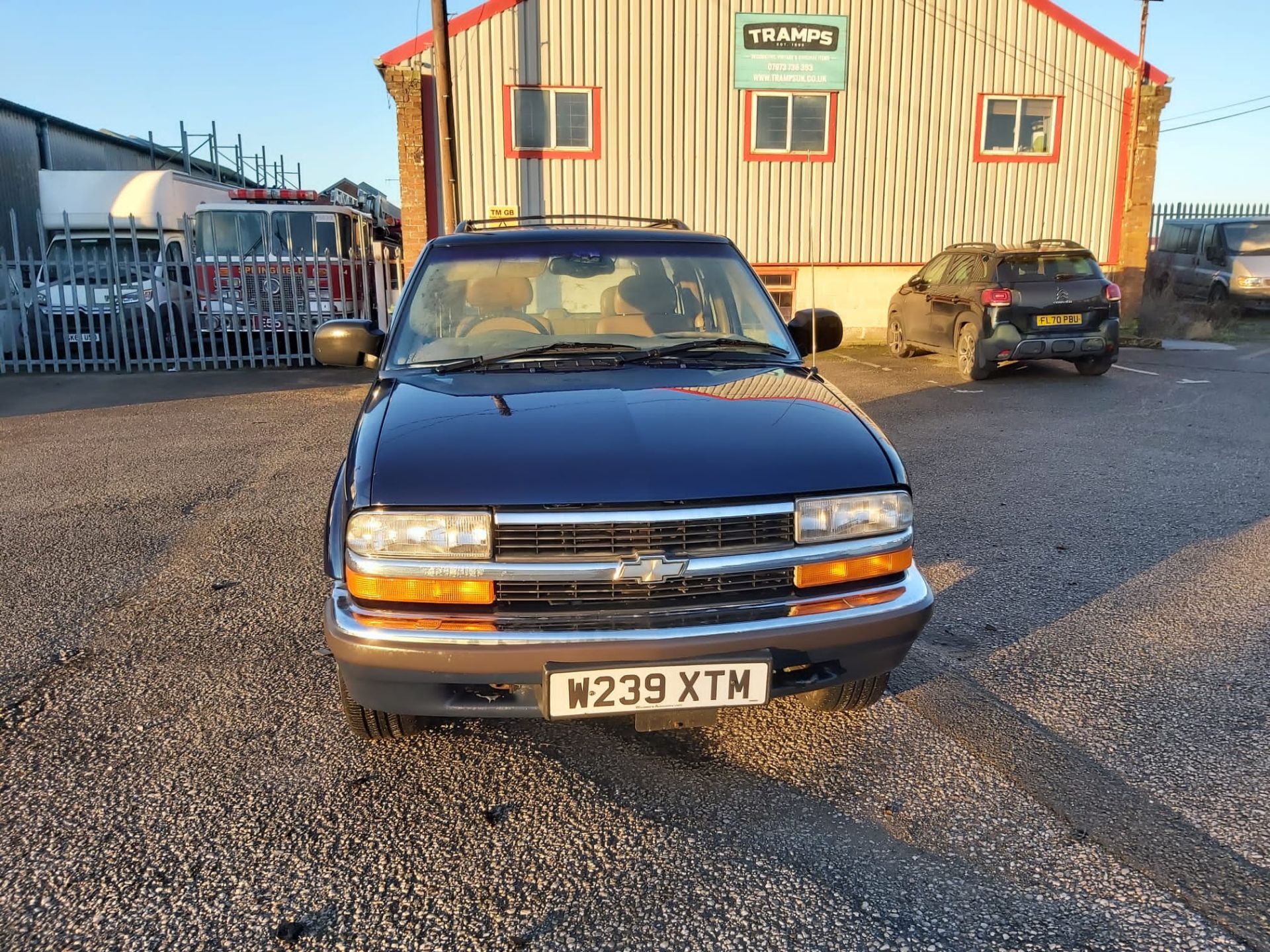 2000 CHEVROLET GMC BLAZER V6 AUTO BLUE SUV ESTATE *NO VAT* - Image 3 of 16