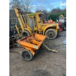 EPOKE ITM60 TRAILED GRITTER, WORKS OKAY, READY FOR THE SNOW *PLUS VAT*