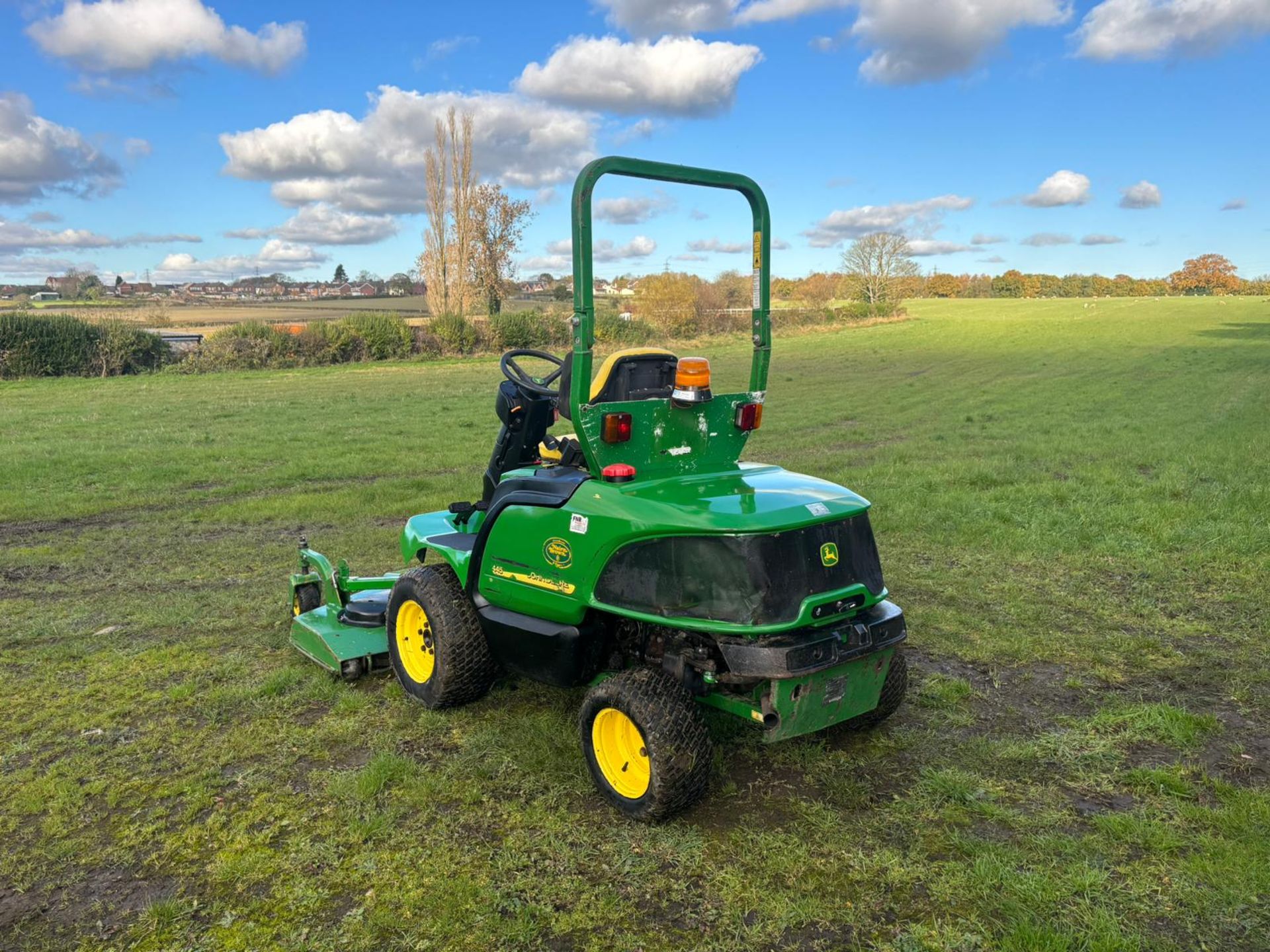 JOHN DEERE 1445 4WD OUTFRONT RIDE ON MOWER *PLUS VAT* - Bild 8 aus 14