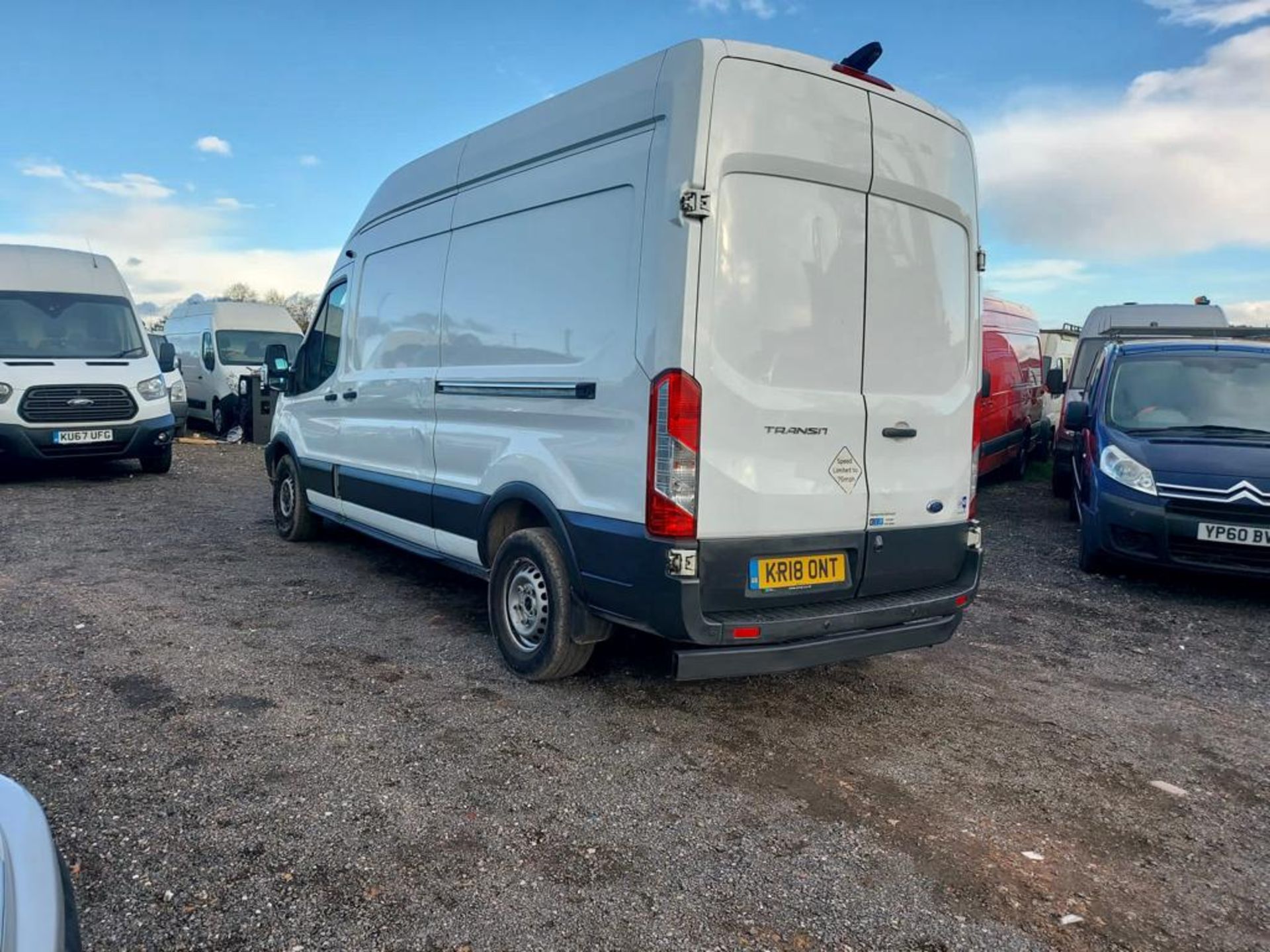 2018 FORD TRANSIT 350 WHITE PANEL VAN *NO VAT* - Image 5 of 15