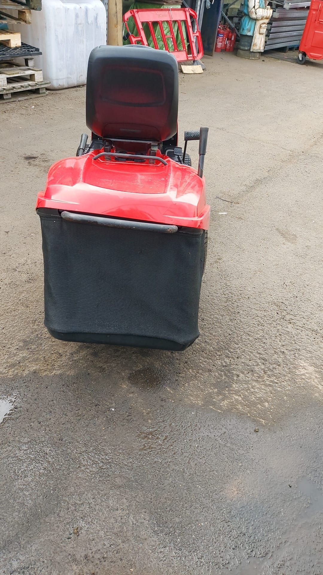 MOUNTFIELD 1436H RIDE ON MOWER *NO VAT* - Bild 4 aus 8